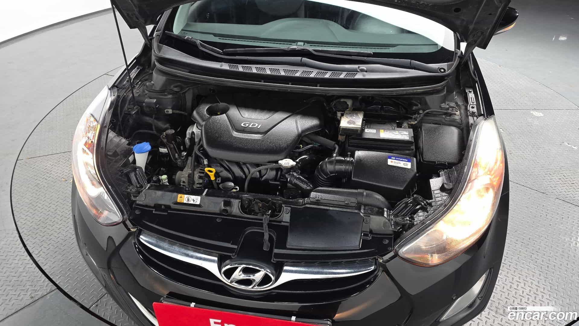 AVANTE Hyundai 2013.0-OUTER-006