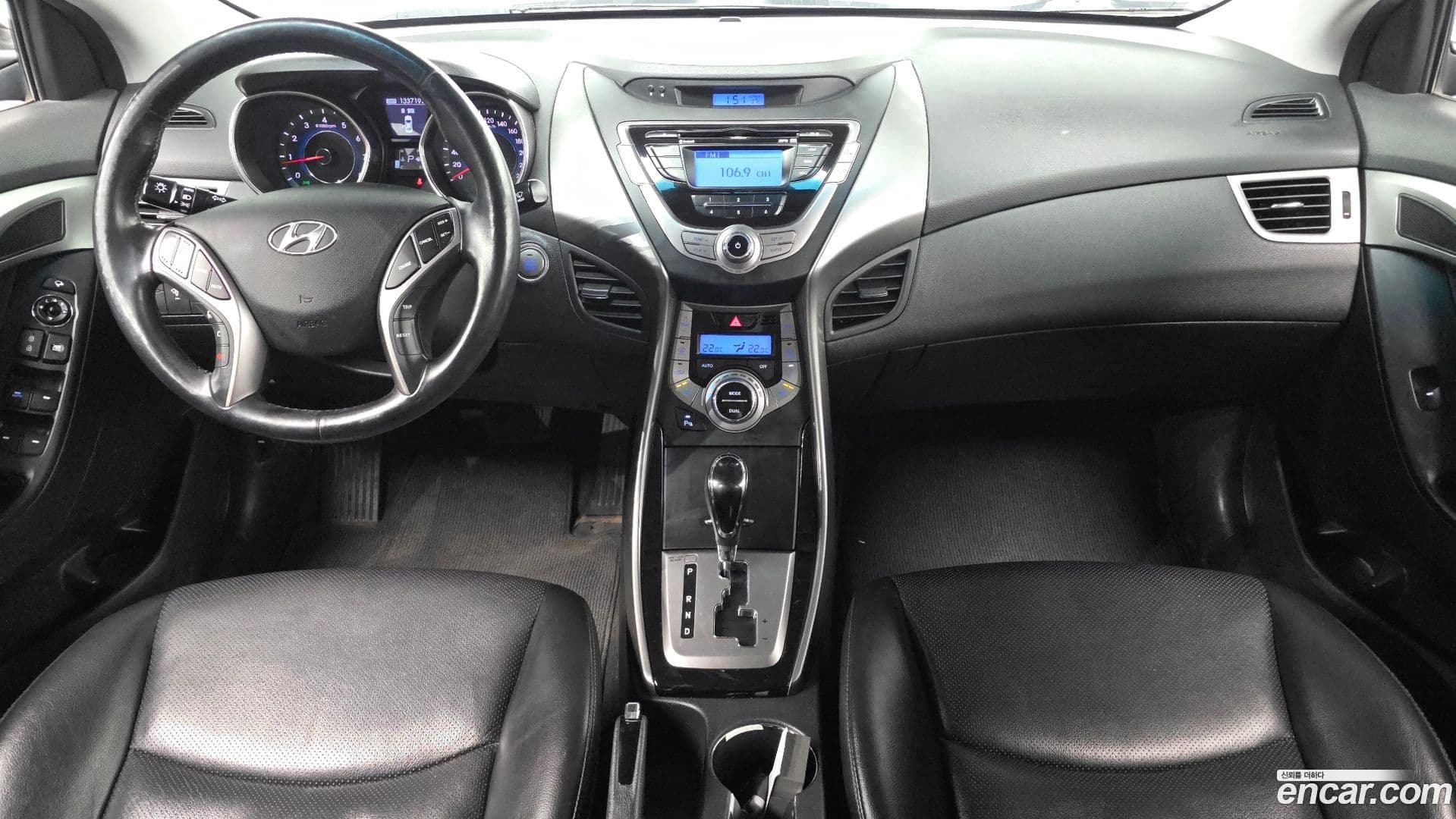 Main__Slider__Photo:AVANTE Hyundai 2013.0-6