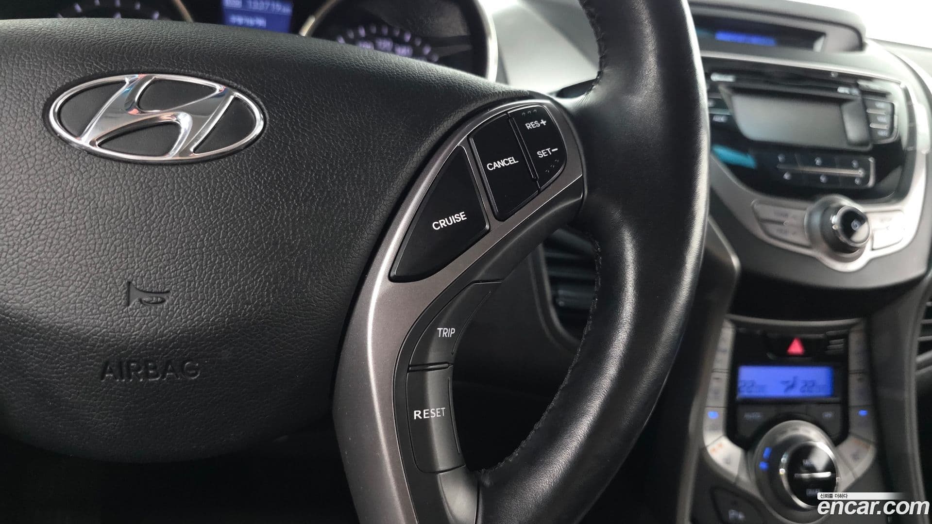 Main__Slider__Photo:AVANTE Hyundai 2013.0-14