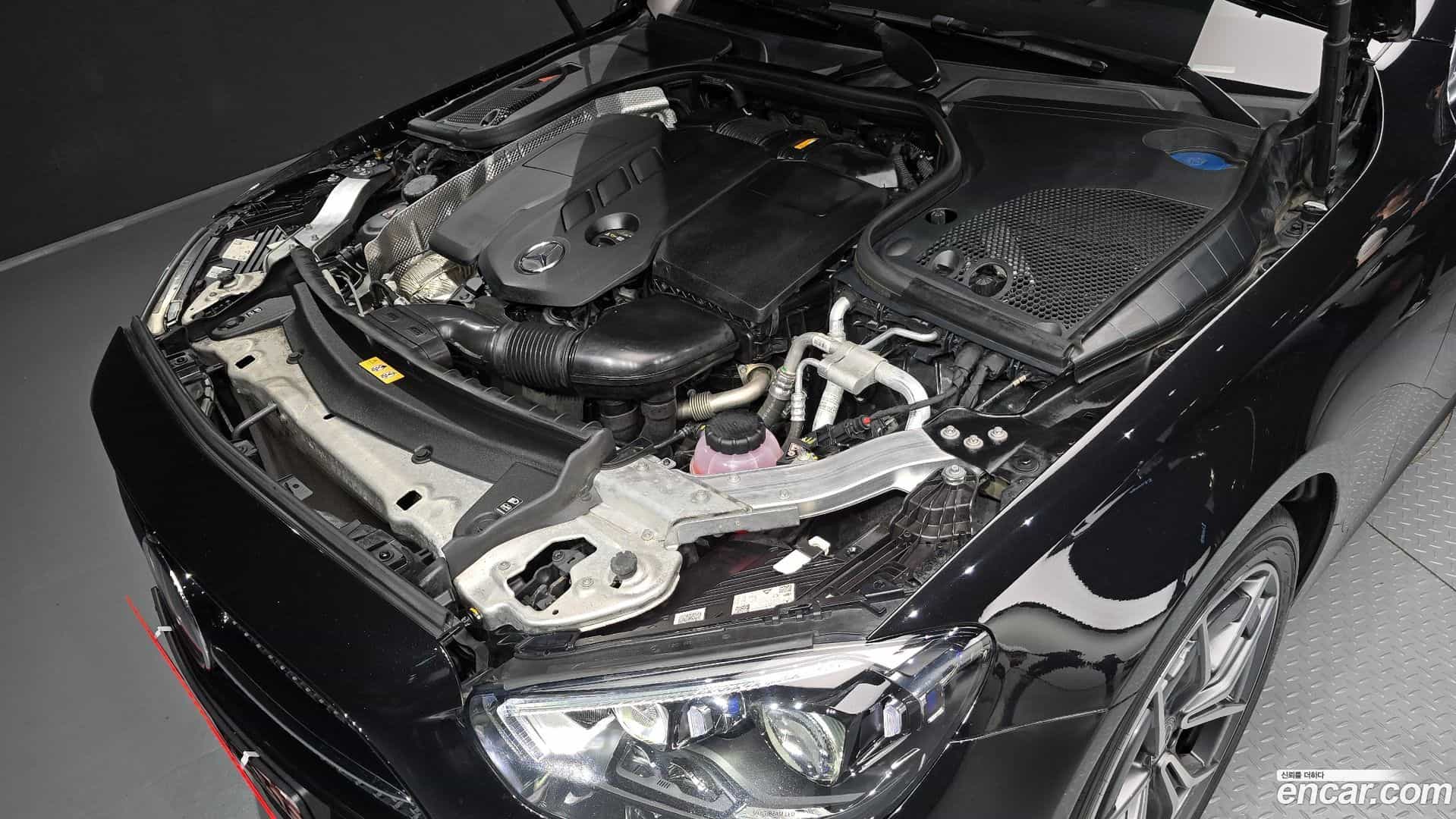 E-Class Mercedes-Benz 2022.6-OUTER-006