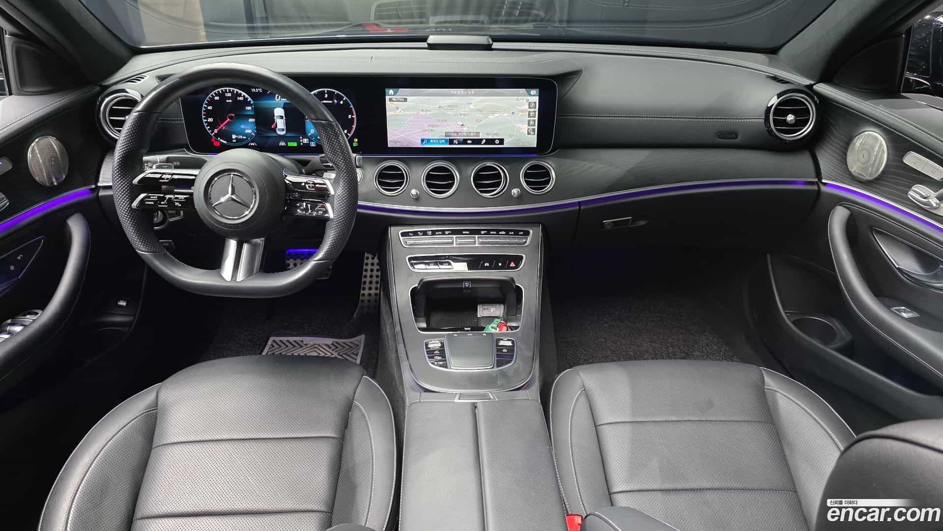 E-Class Mercedes-Benz 2022.6-INNER-007