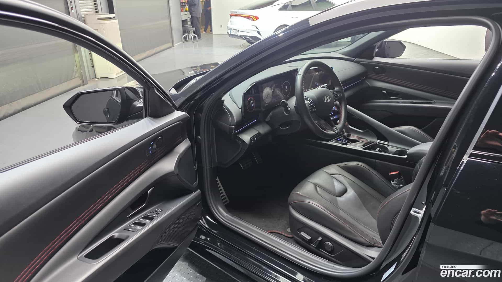 AVANTE Hyundai 2024.6-INNER-010