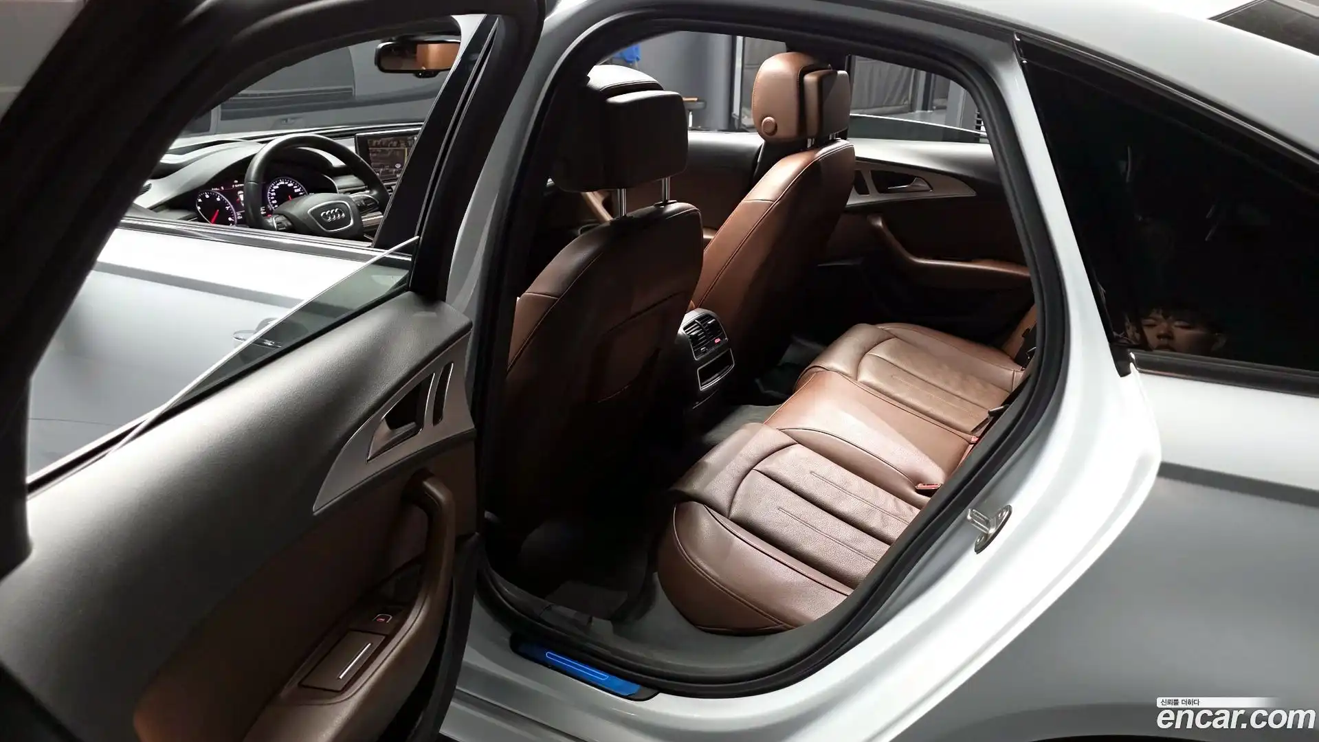A6 Audi 2018.11-OPTION-017
