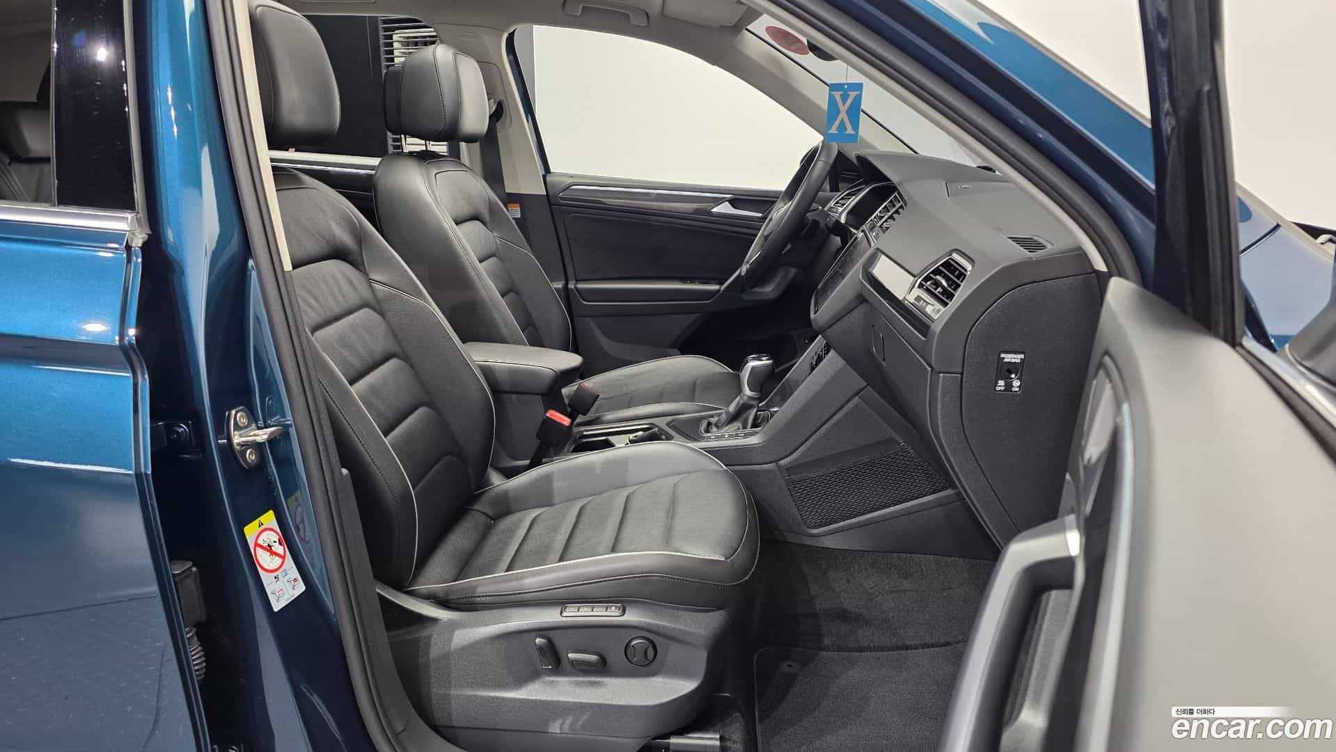 Tiguan Volkswagen 2022.11-OPTION-015