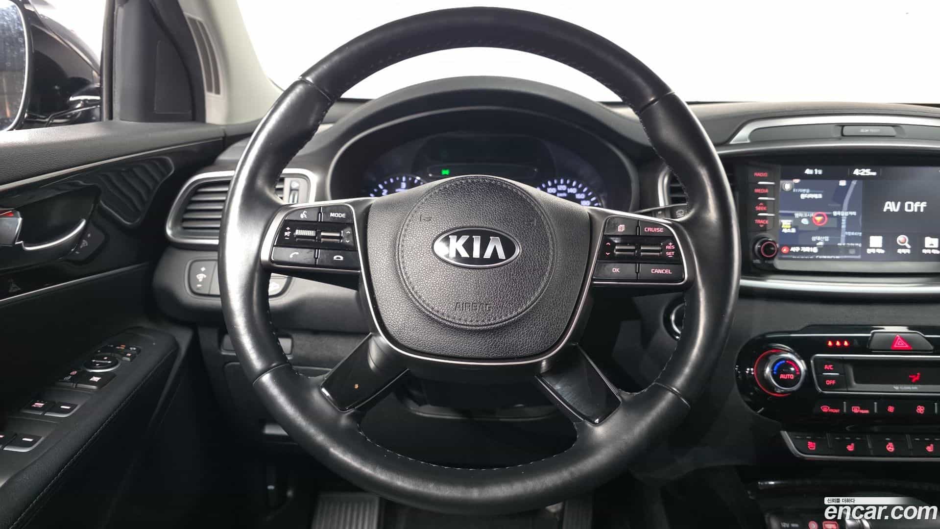 Sorento Kia 2018.10-OPTION-017