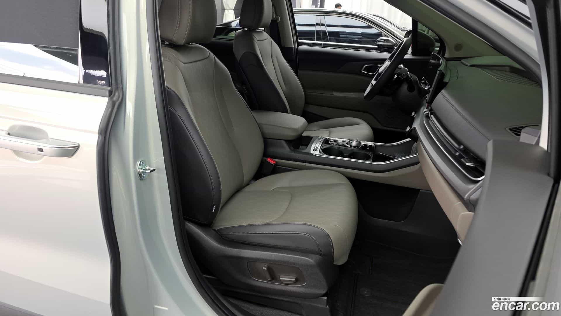 Canival Kia 2025.7-OPTION-015