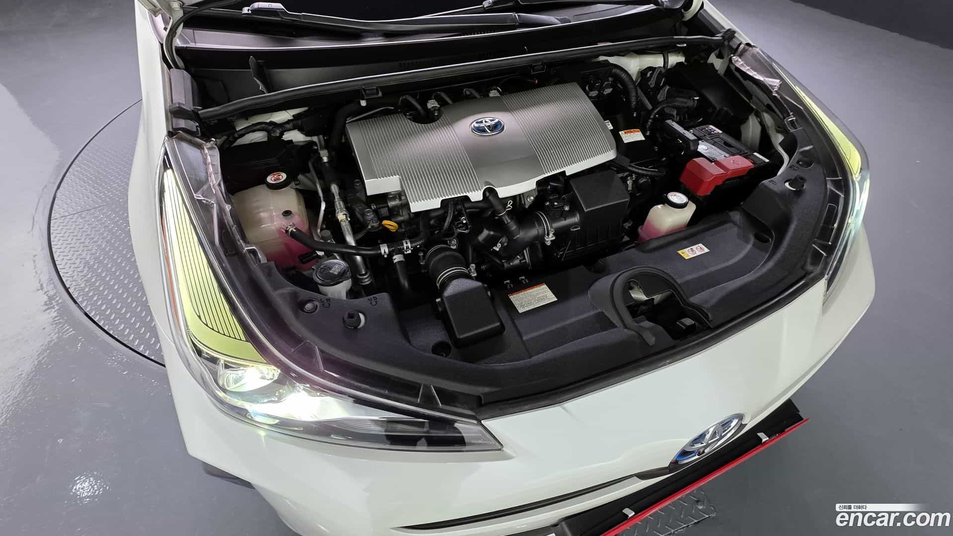 Prius Toyota 2019.11-OUTER-006
