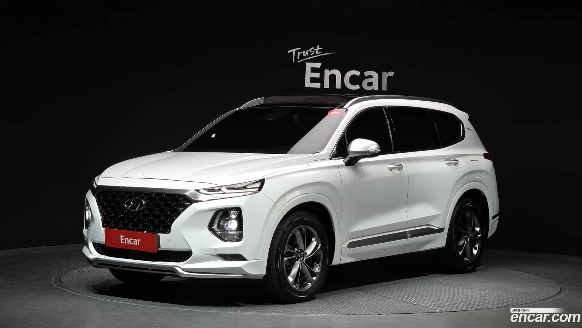 Santafe Hyundai 2018.7-OUTER-001