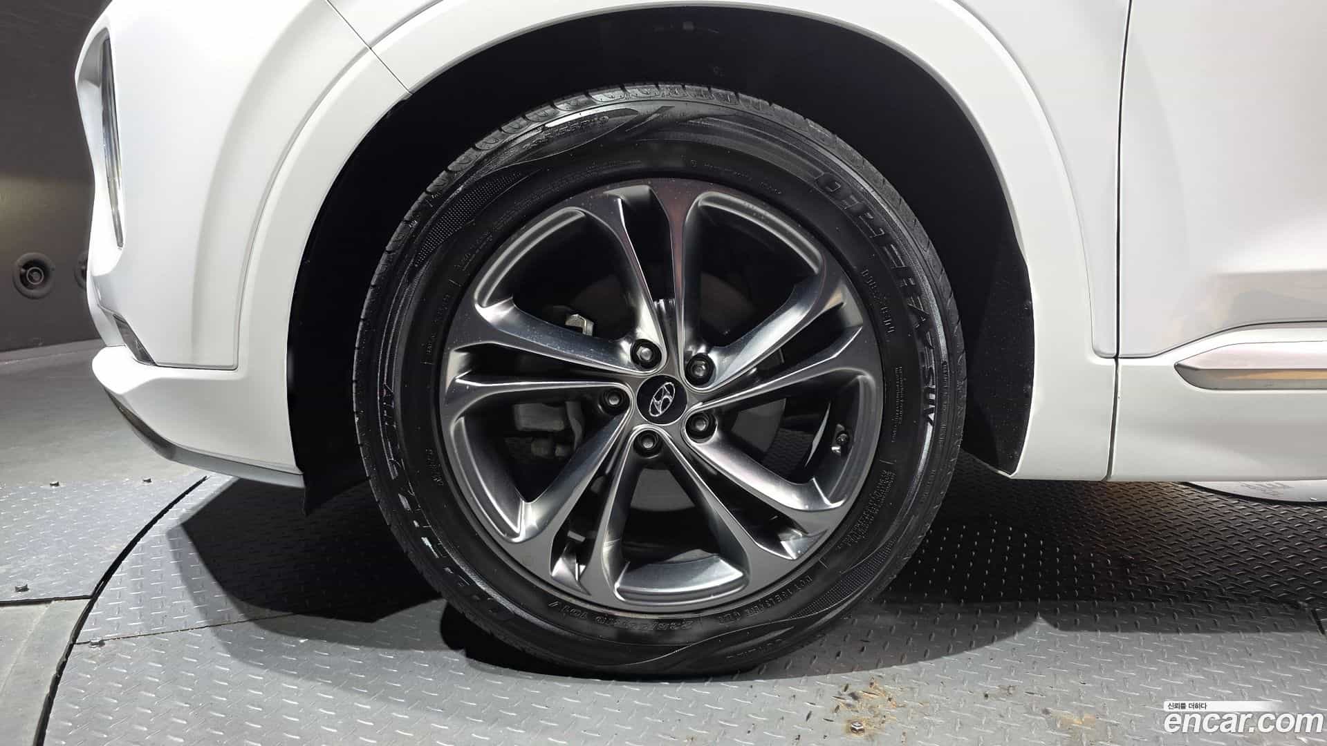 Santafe Hyundai 2018.7-OUTER-005