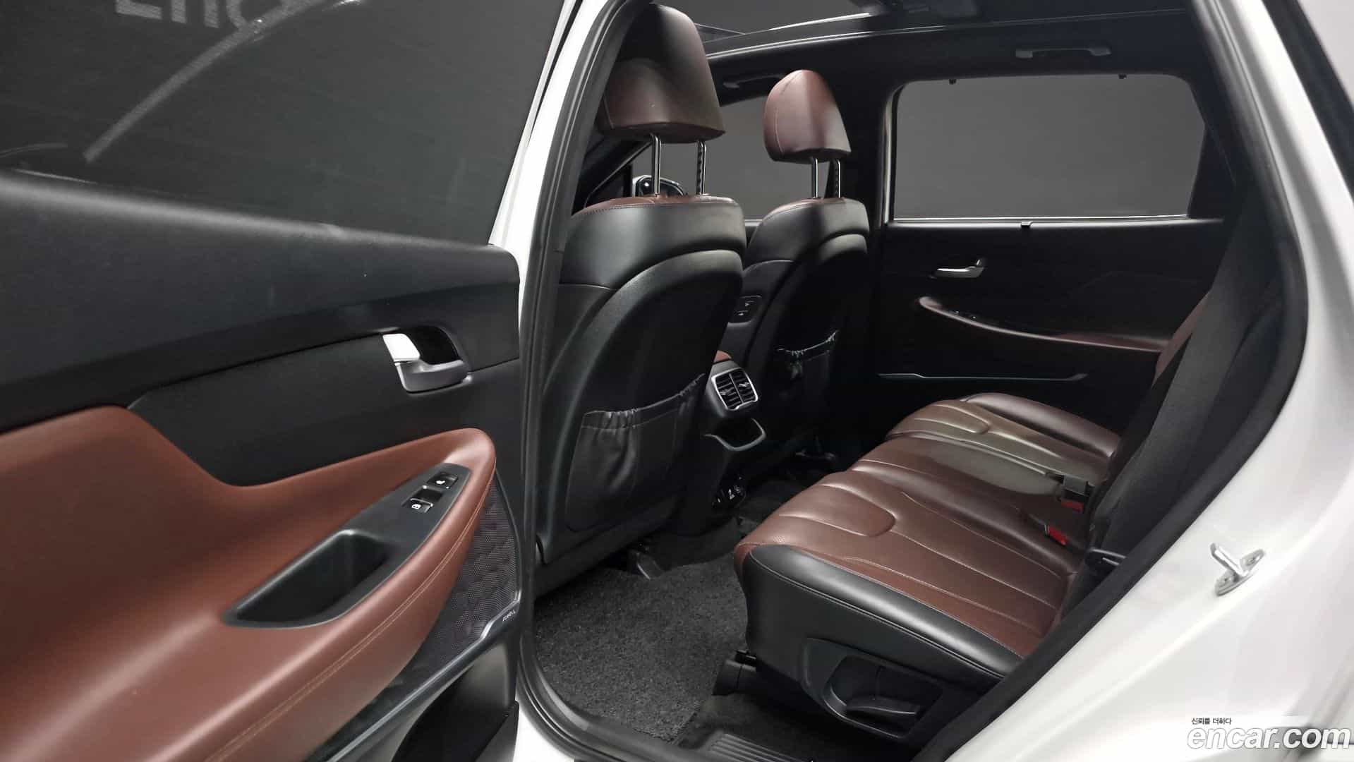 Santafe Hyundai 2018.7-OPTION-016