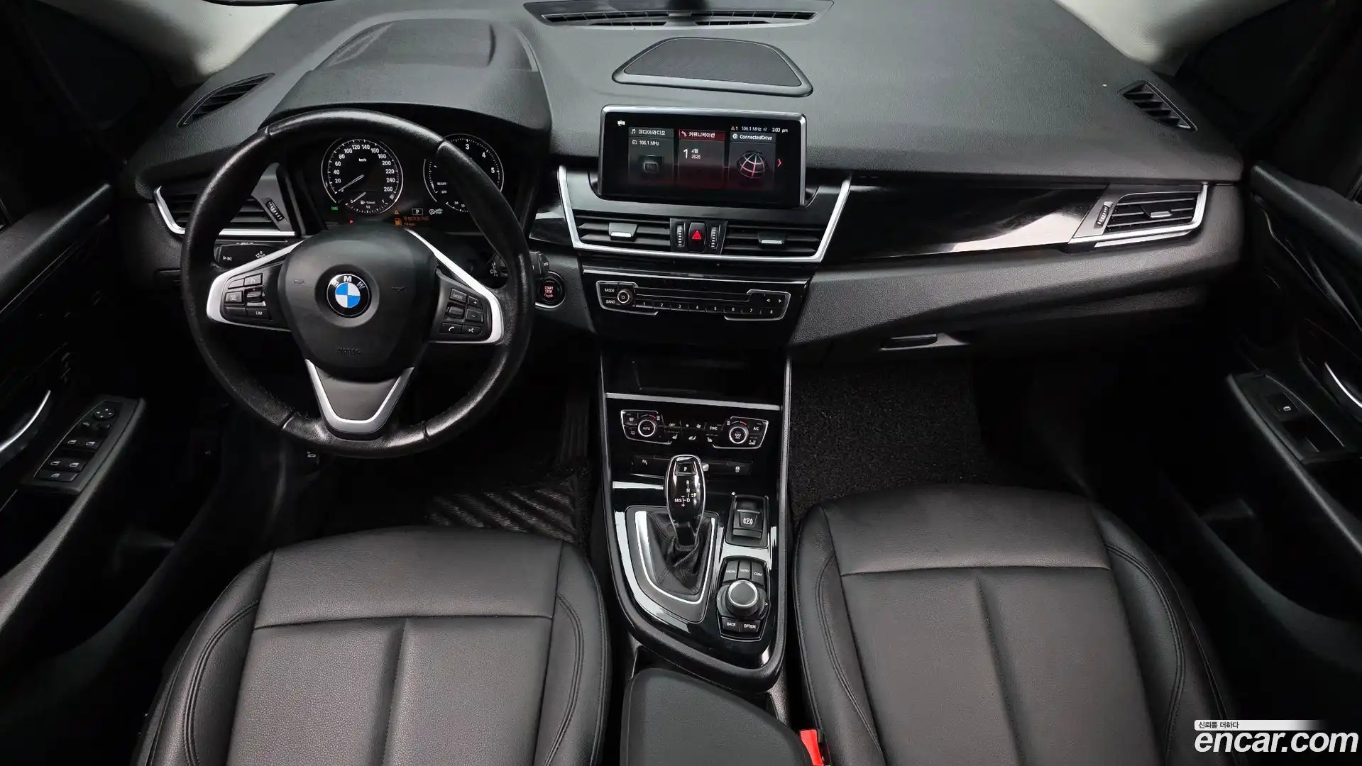 2-Series BMW 2020.11-INNER-007