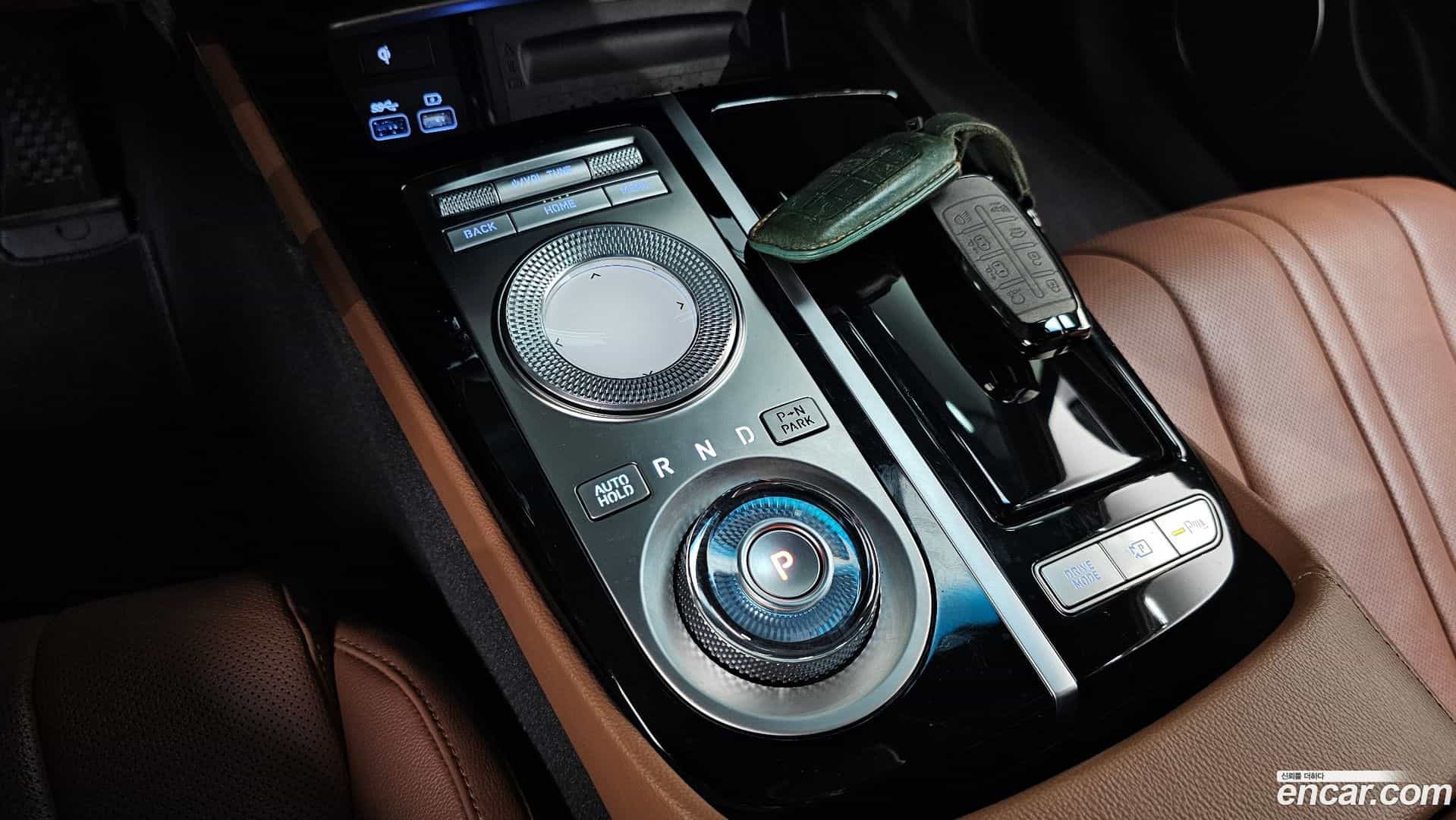 G80 Genesis 2022.4-INNER-009