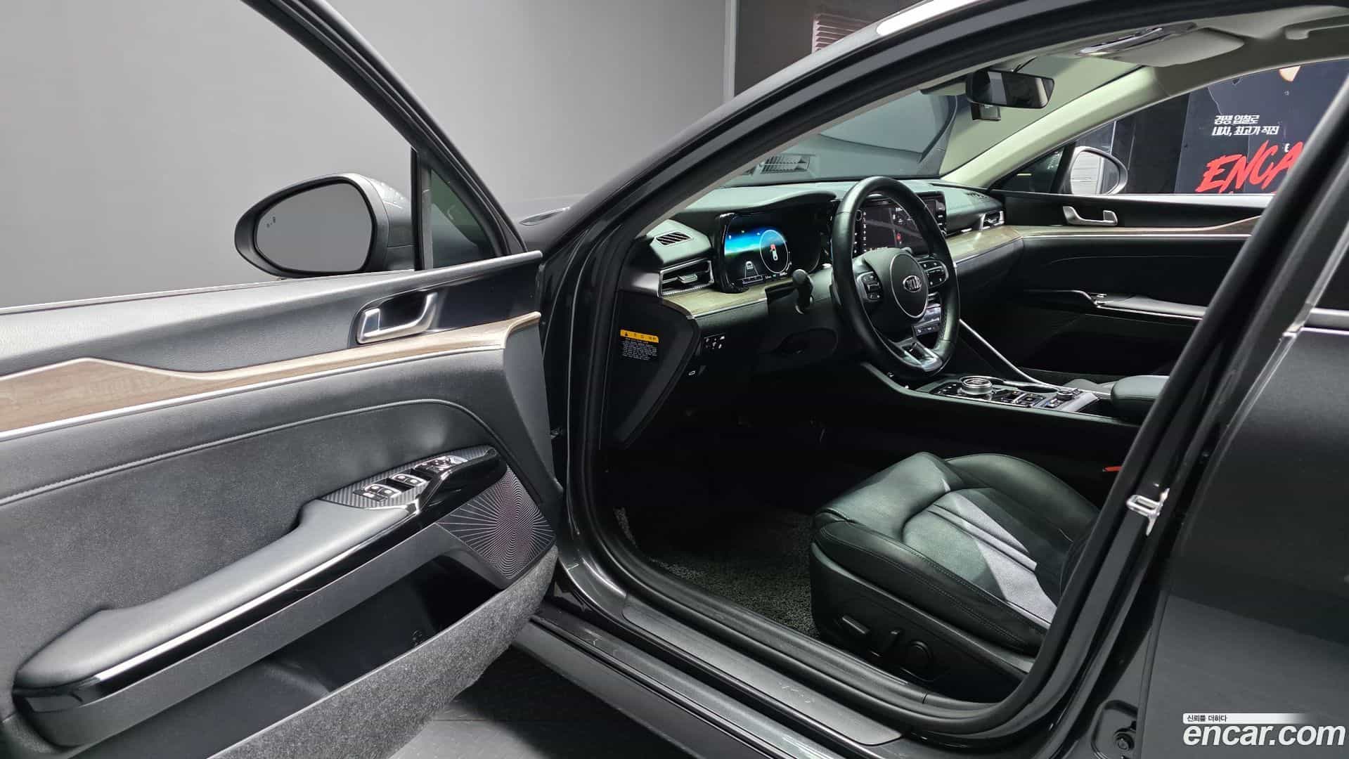 K5 Kia 2020.1-INNER-010