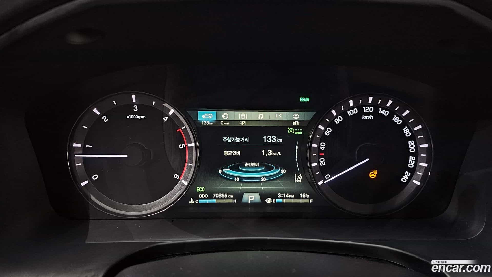 Rexton KG Mobility 2019.10-INNER-008