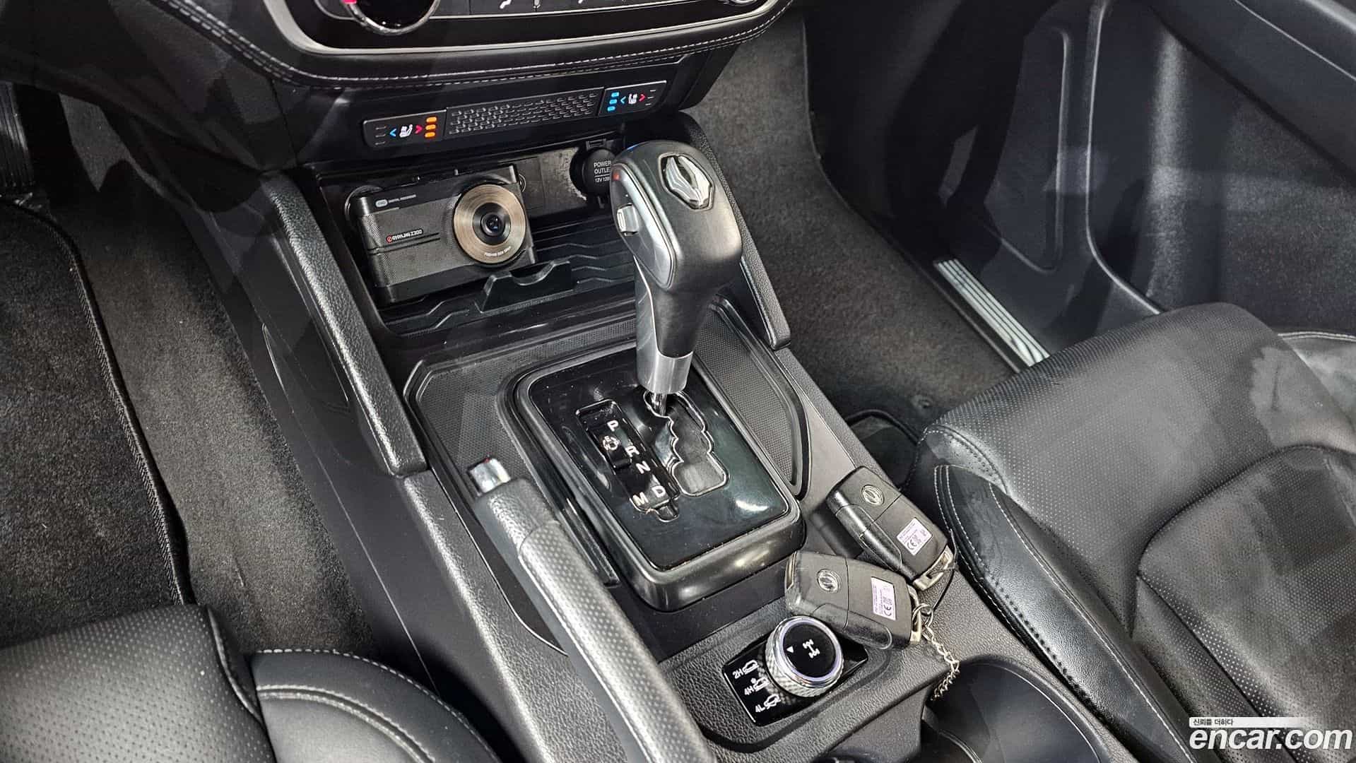 Rexton KG Mobility 2019.10-INNER-009