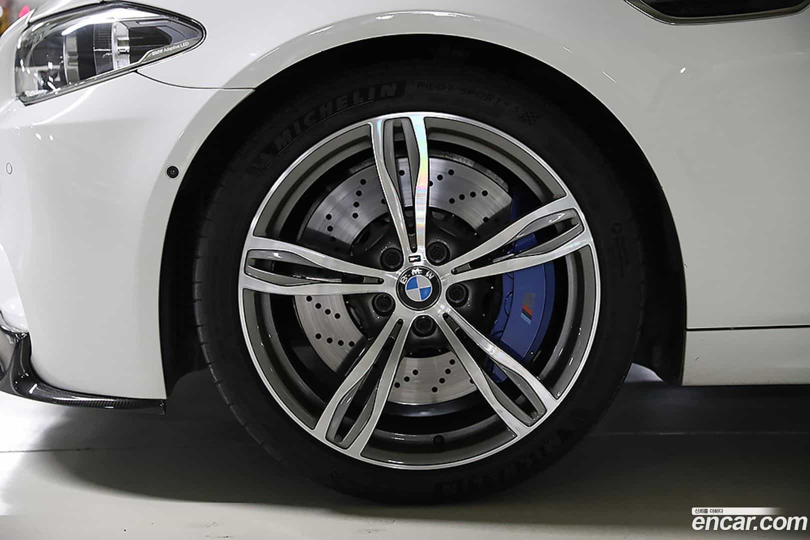 M5 BMW 2014.9-OUTER-005
