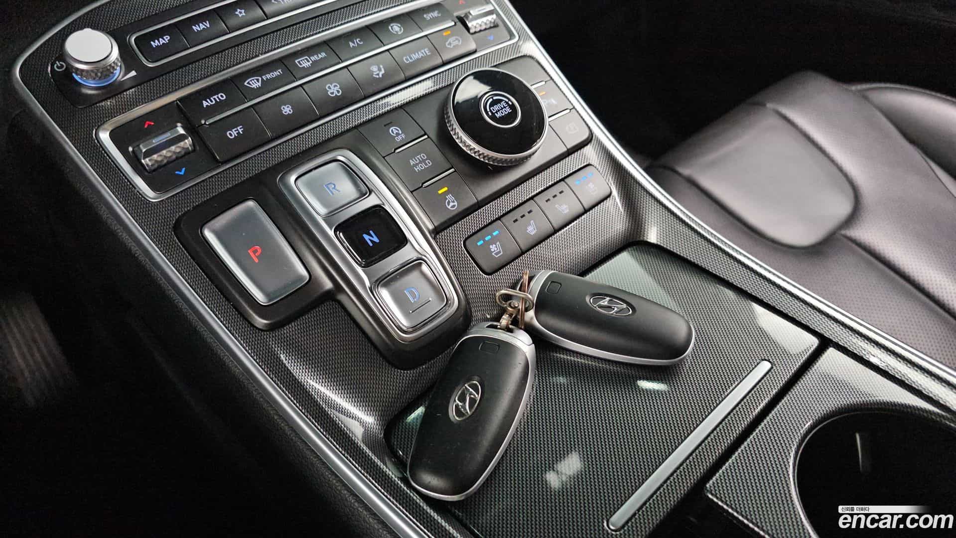Santafe Hyundai 2020.11-INNER-009