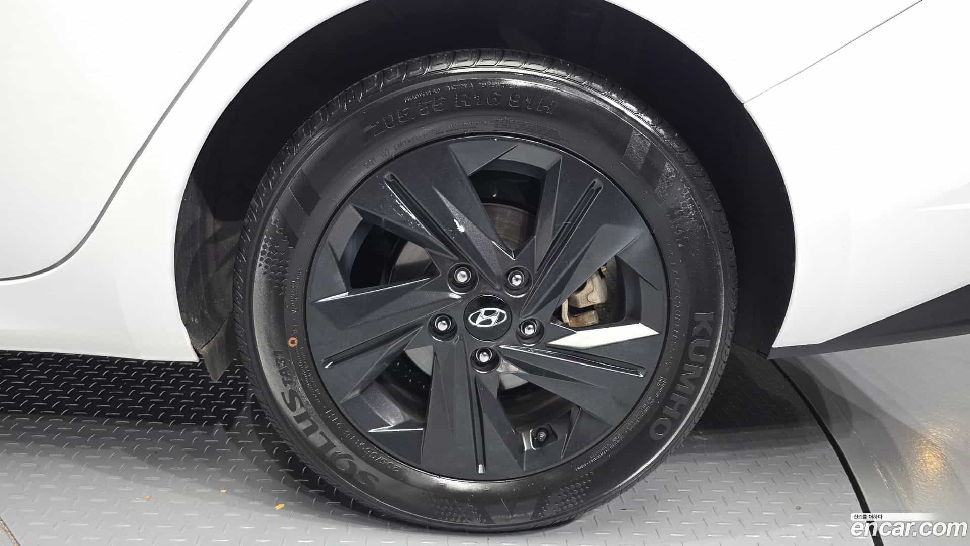 AVANTE Hyundai 2022.4-OUTER-005