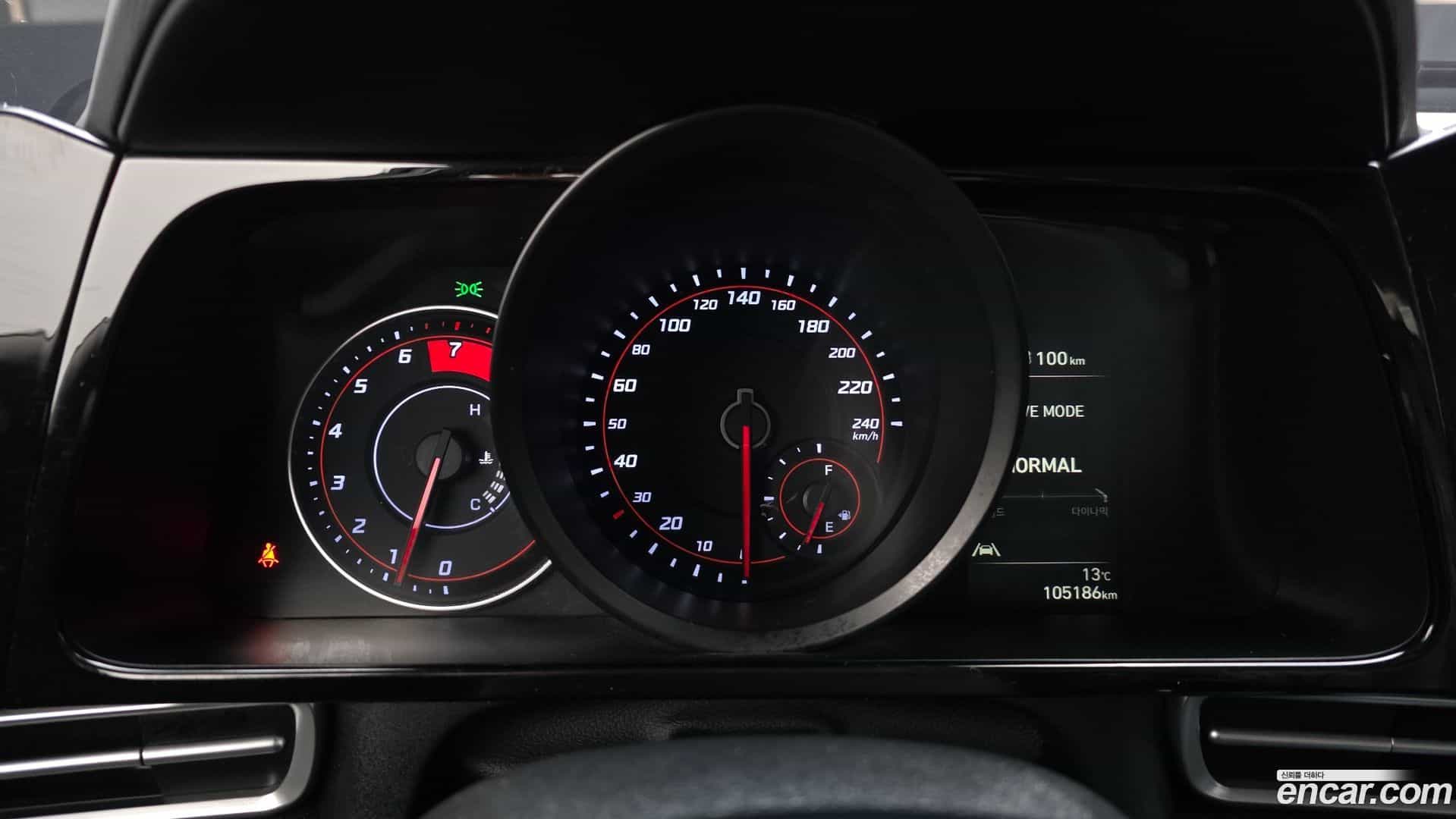 AVANTE Hyundai 2022.4-INNER-008