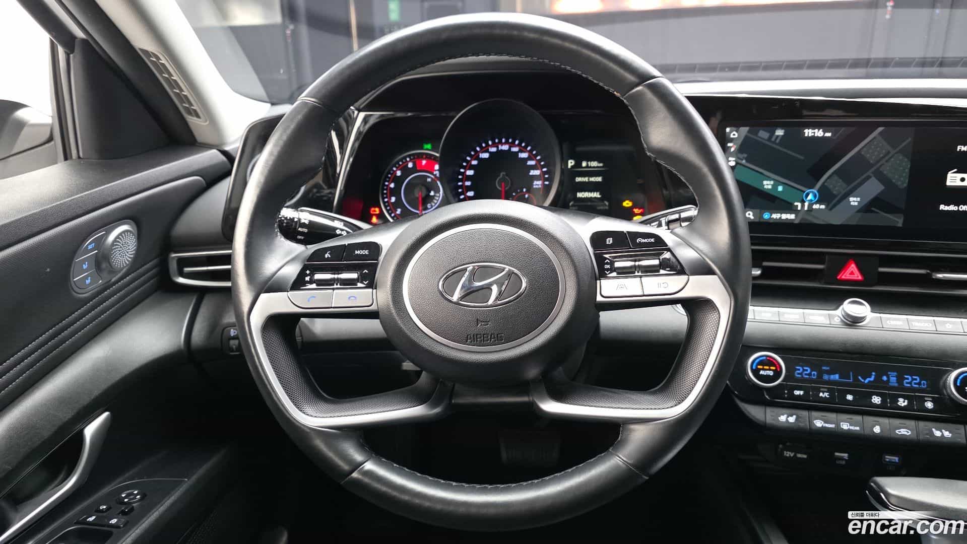 AVANTE Hyundai 2022.4-OPTION-017