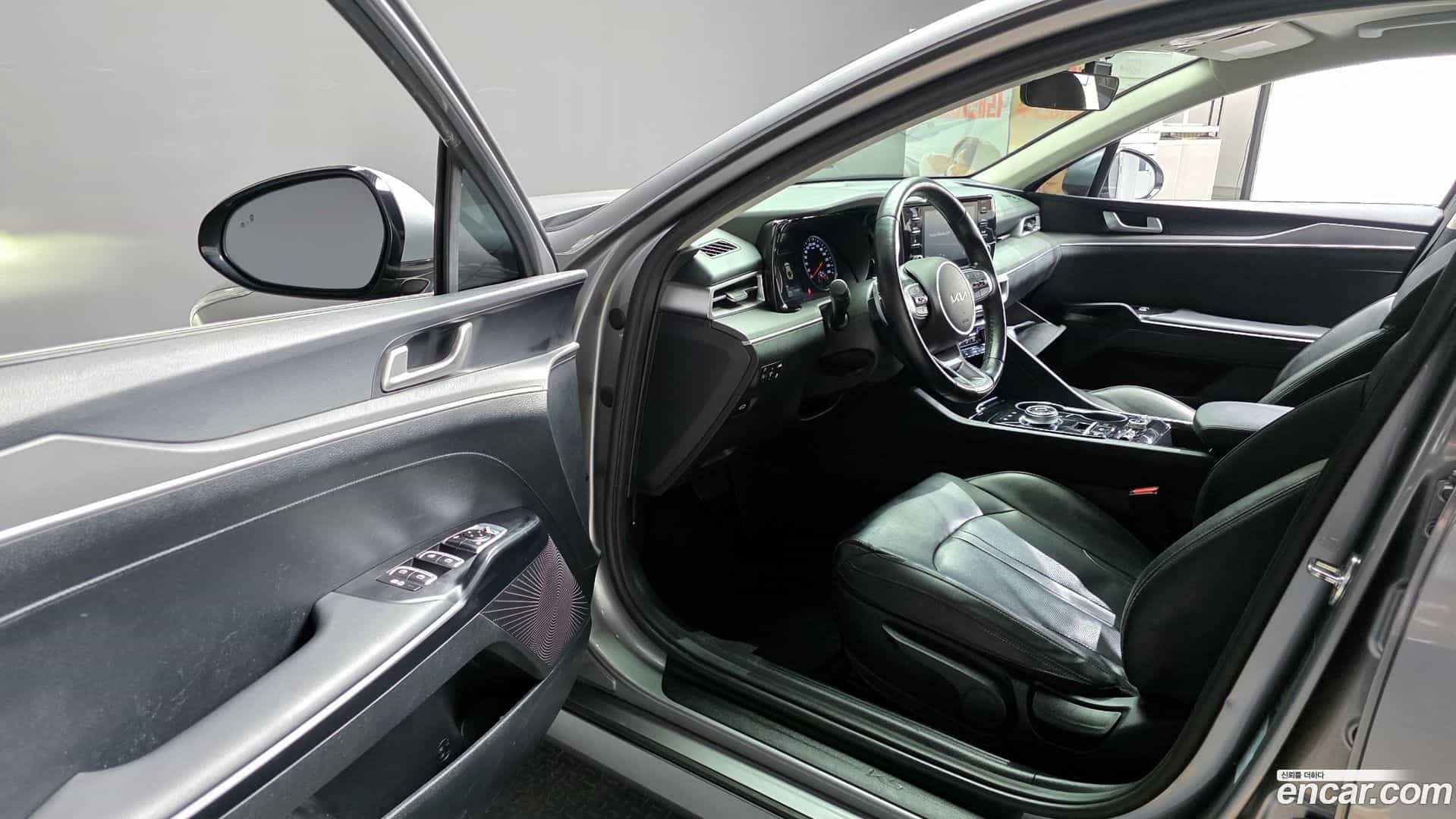 K5 Kia 2023.0-INNER-010