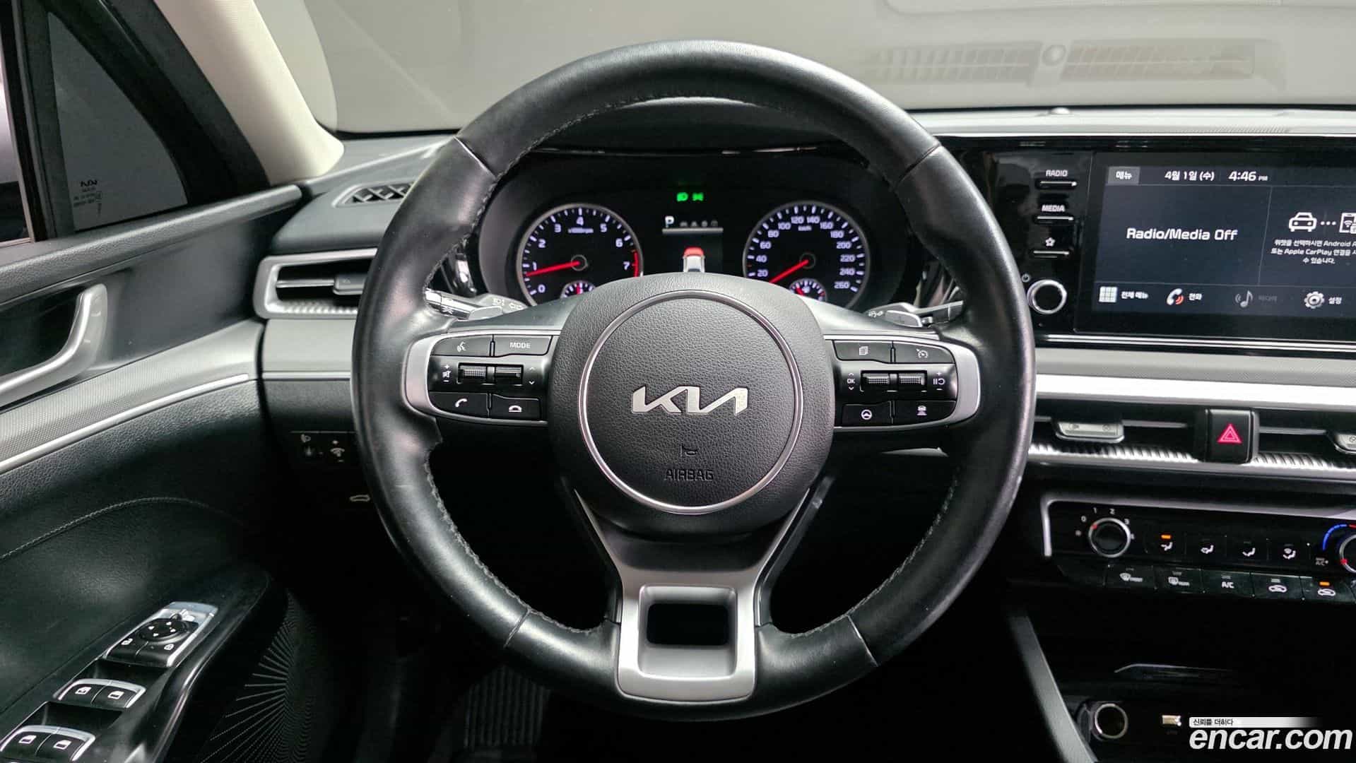 K5 Kia 2023.0-OPTION-017