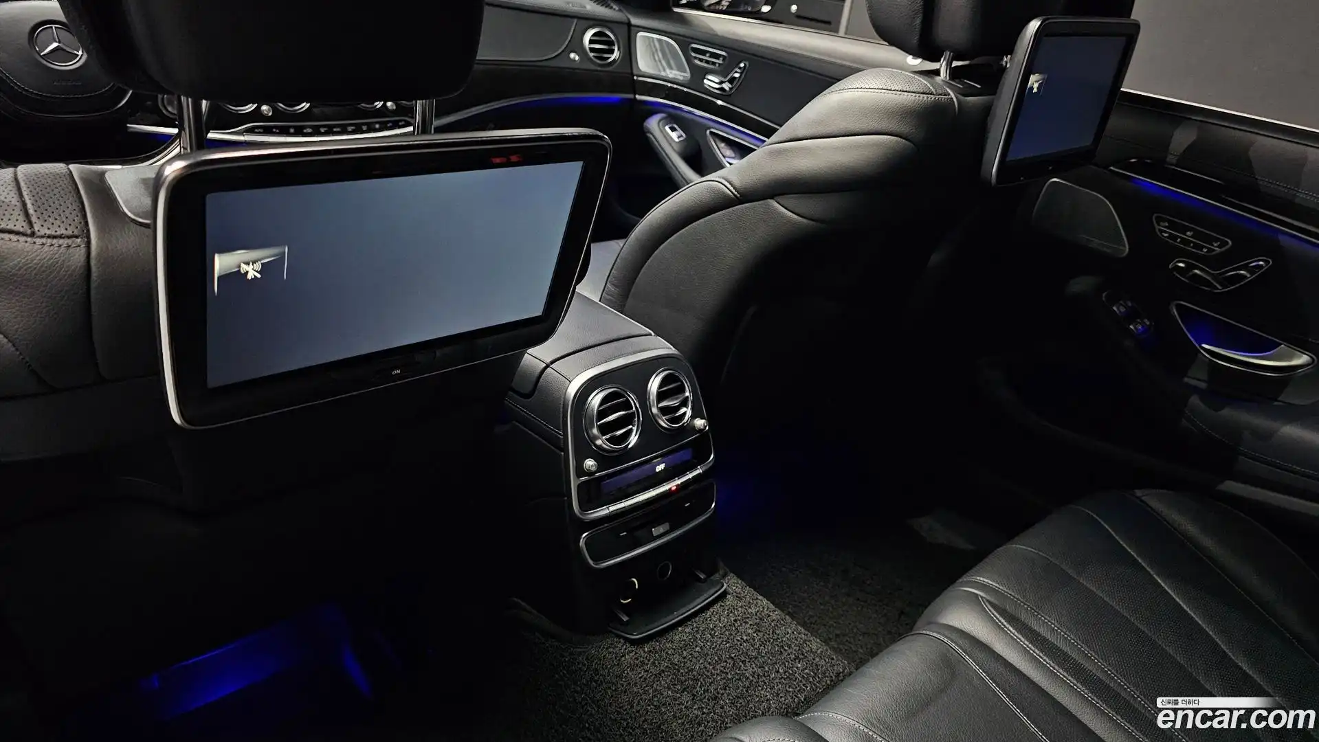 S-Class Mercedes-Benz 2015.8-OPTION-021