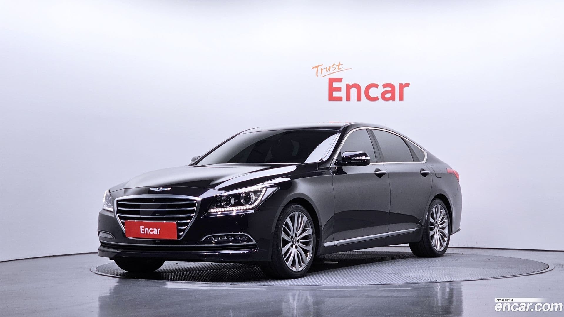 Main__Slider__Photo:Genesis Hyundai 2015.3-0