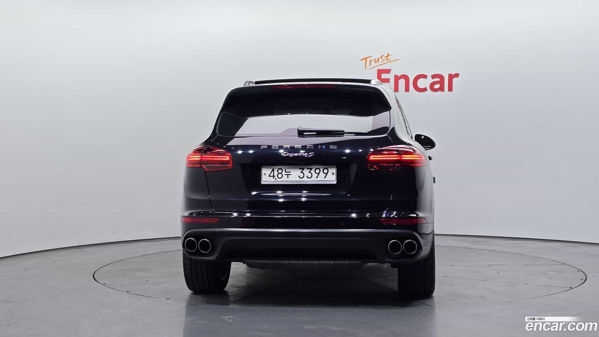 Cayenne Porsche 2014.11-OUTER-004