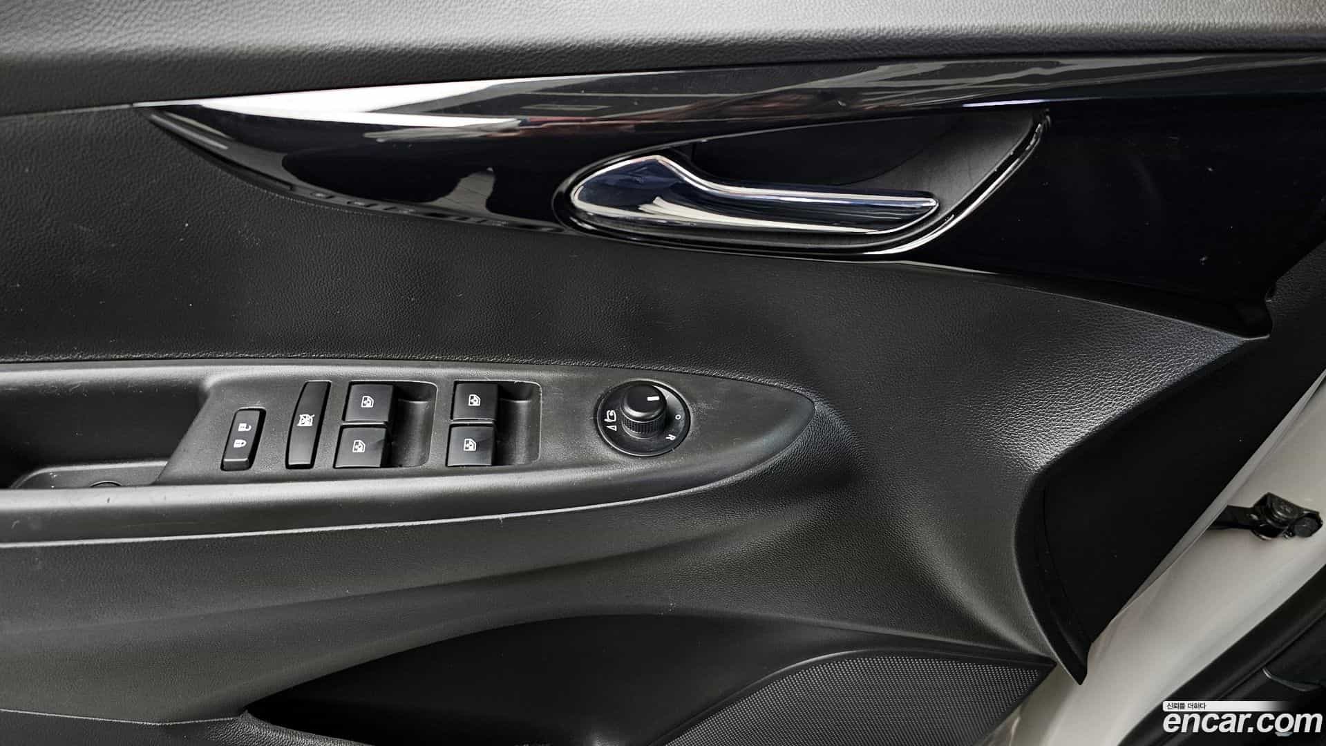 Spark Chevrolet 2018.6-OPTION-023