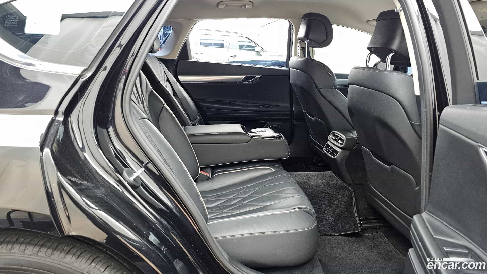 G80 Genesis 2021.2-OPTION-016