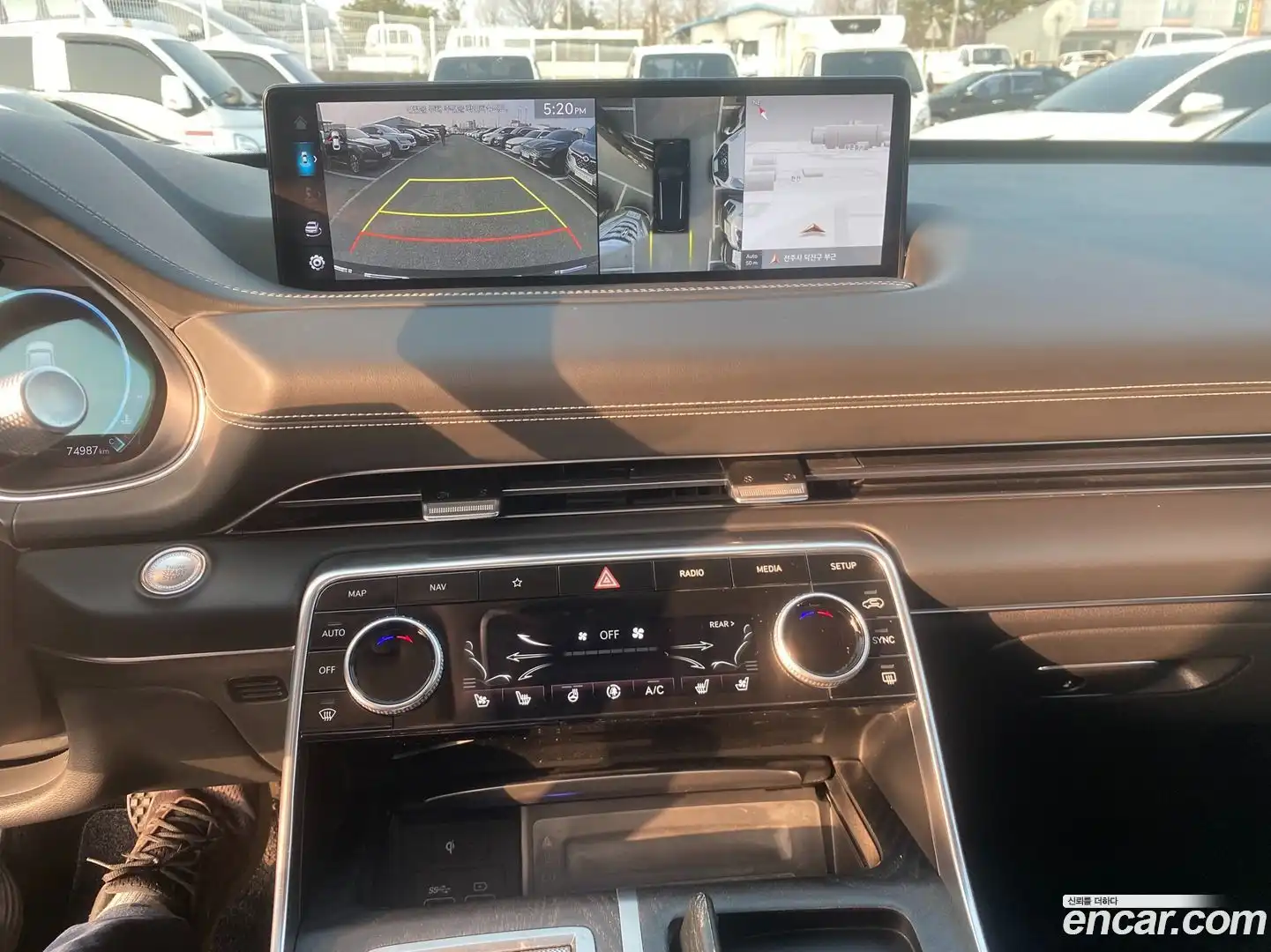 GV80 Genesis 2022.9-INNER-010
