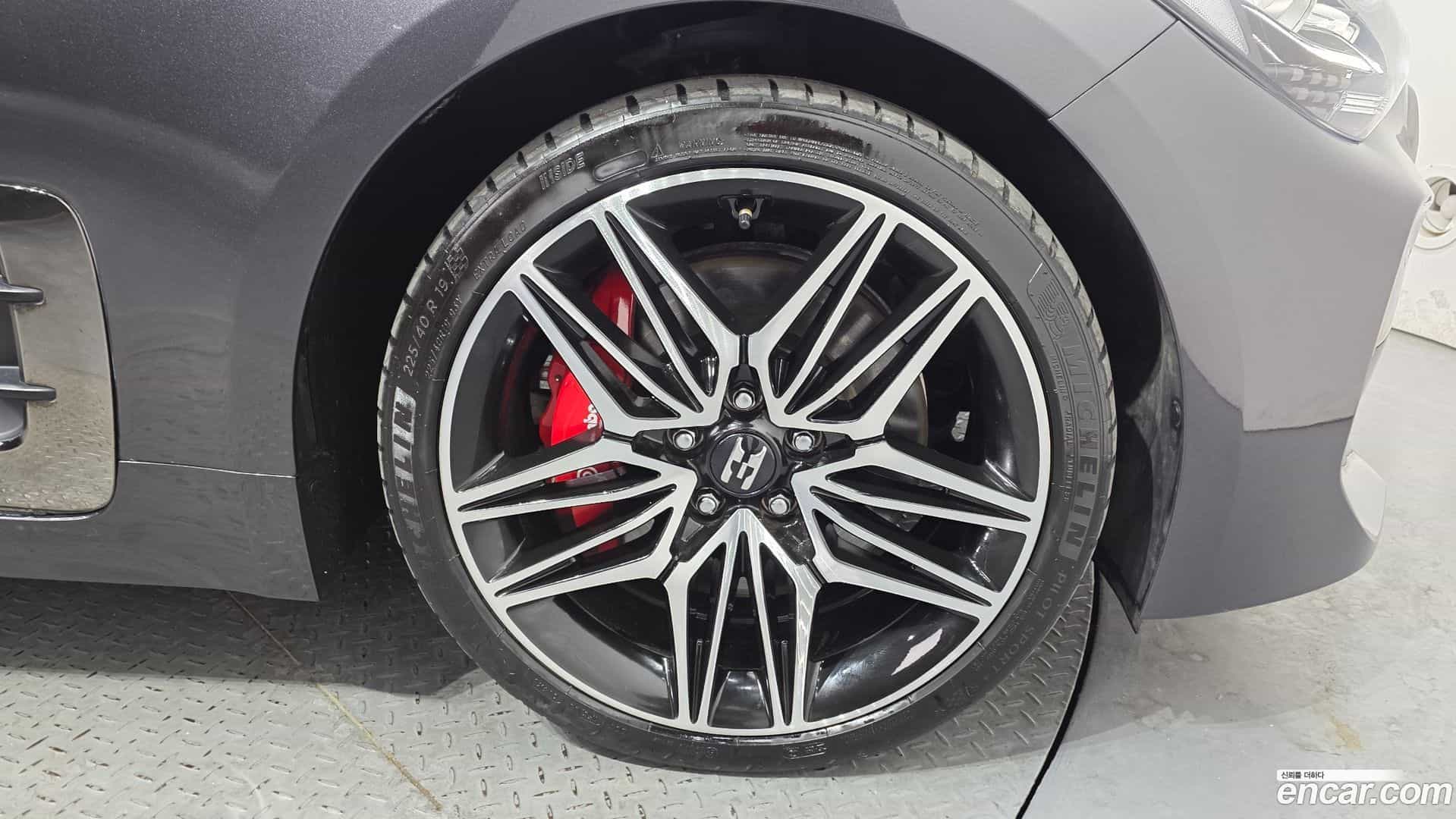 Stinger Kia 2021.2-OUTER-005
