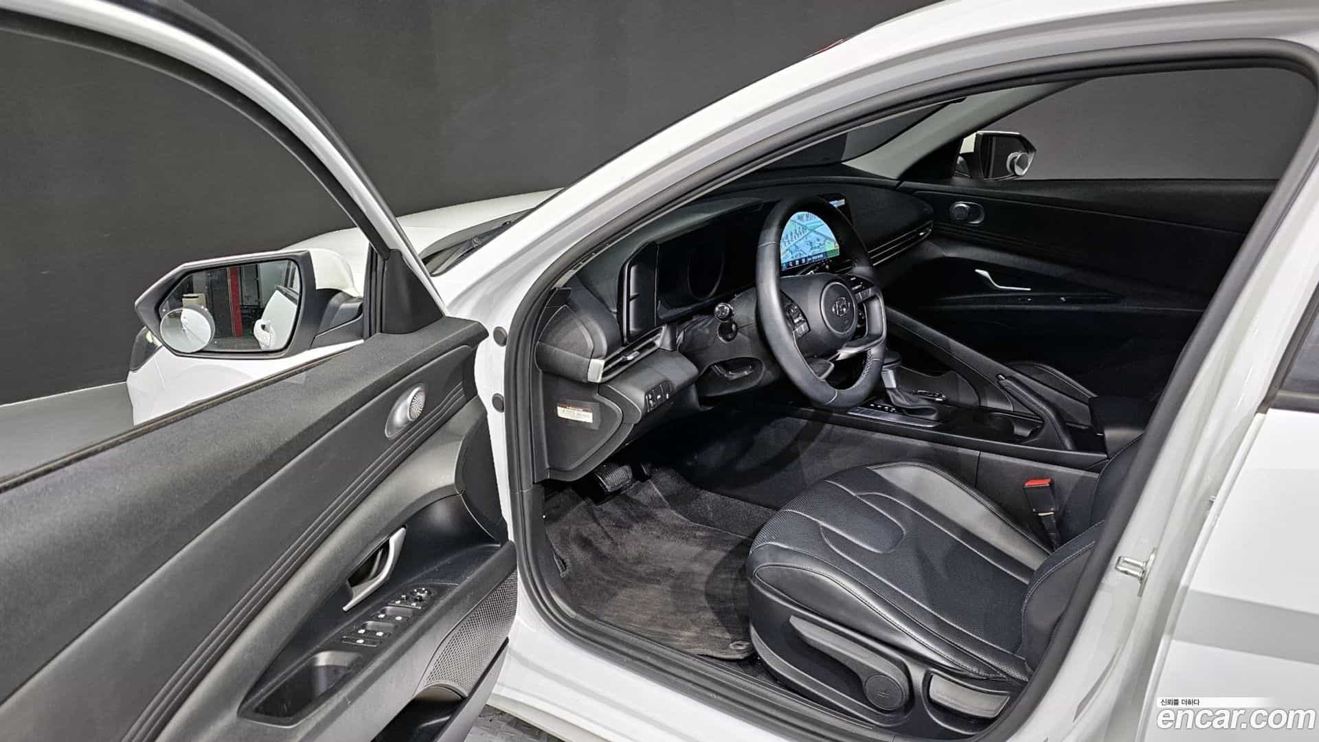 AVANTE Hyundai 2021.3-INNER-010