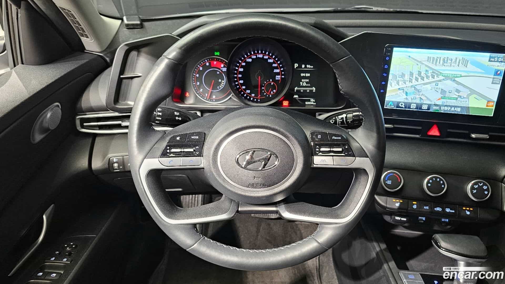 AVANTE Hyundai 2021.3-OPTION-017
