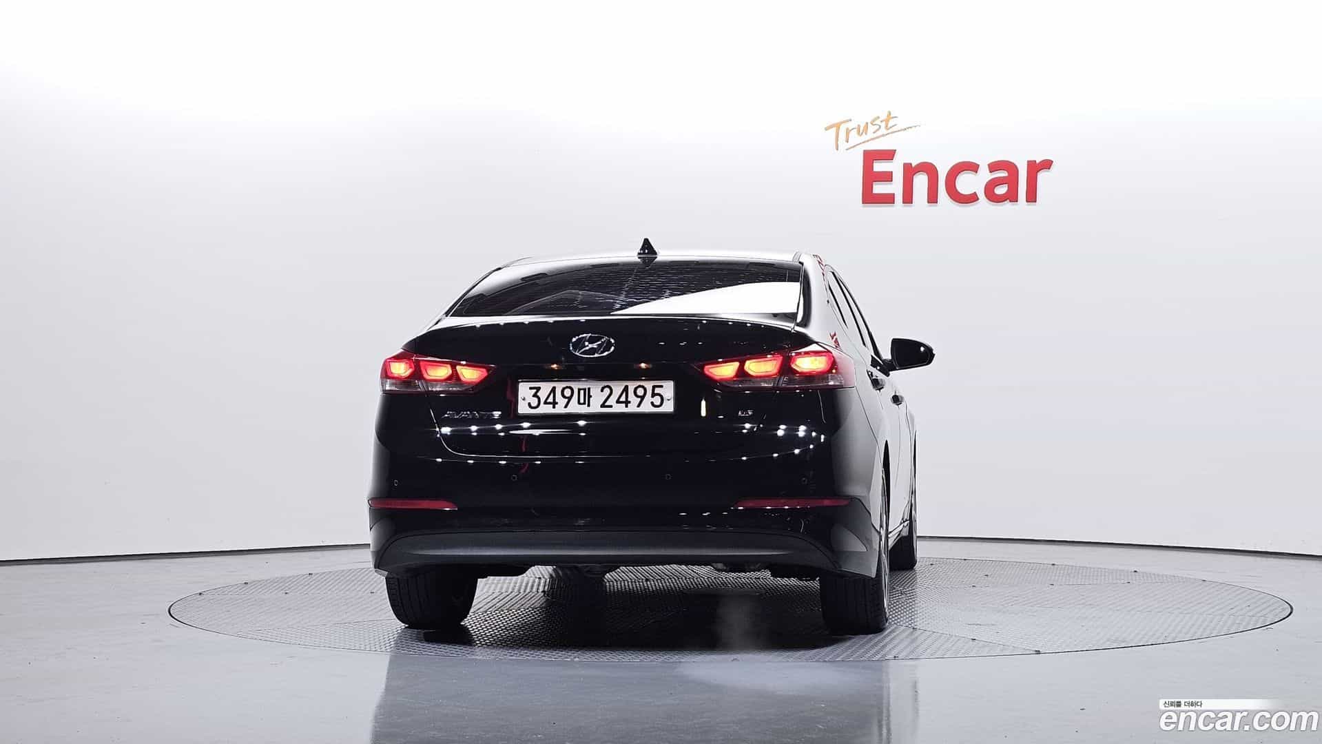 AVANTE Hyundai 2018.3-OUTER-004
