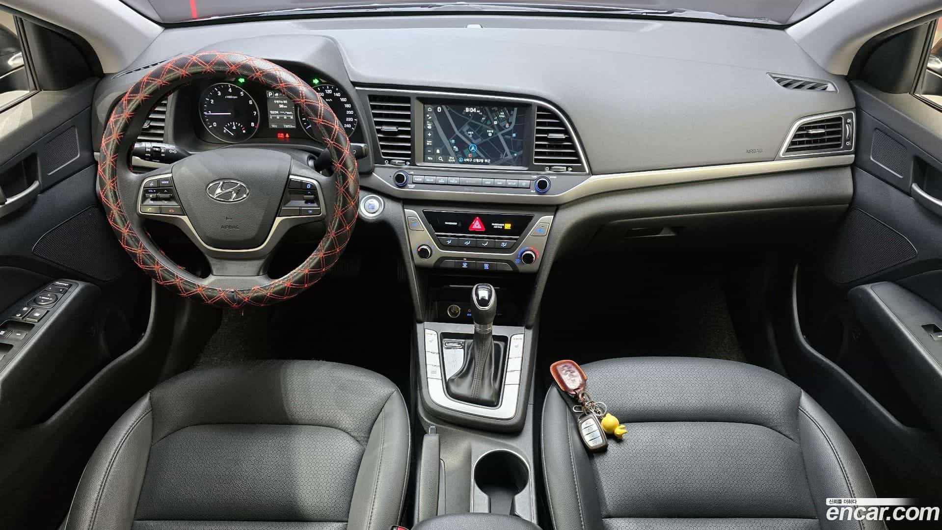 AVANTE Hyundai 2018.3-INNER-007