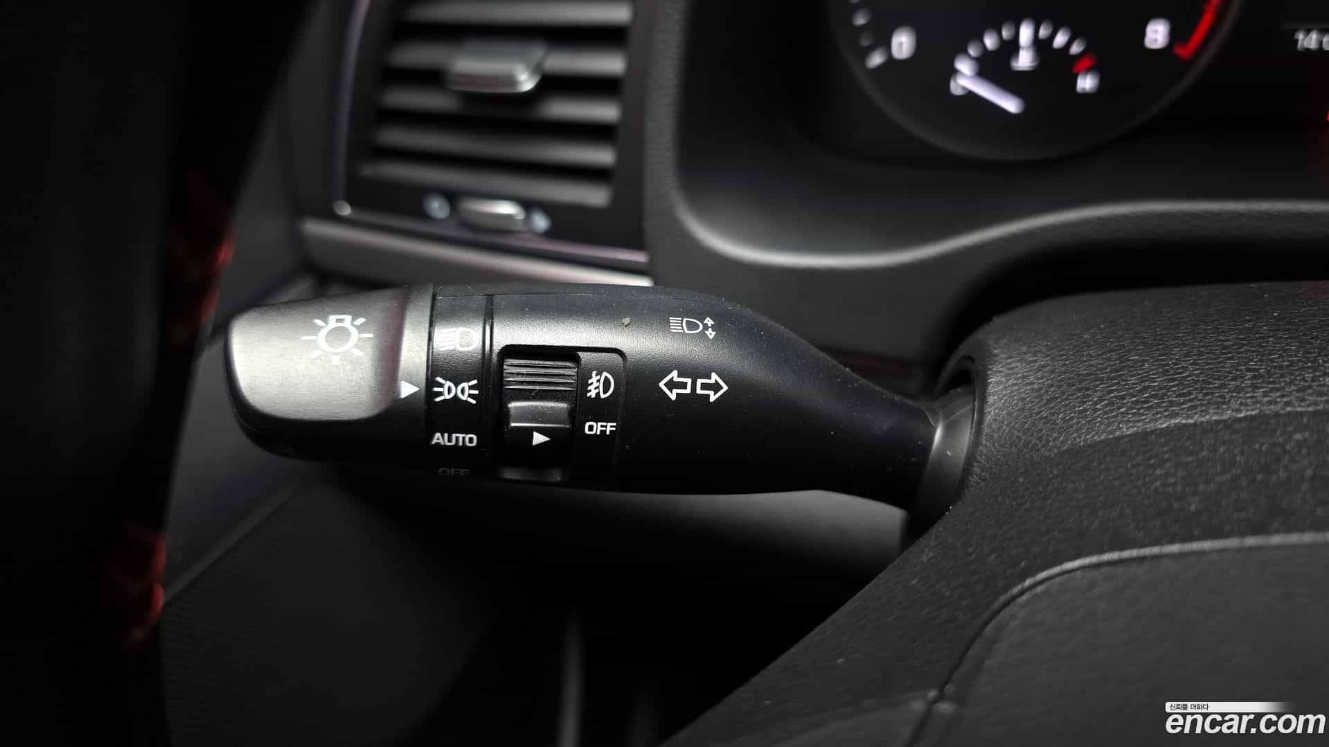 AVANTE Hyundai 2018.3-OPTION-022