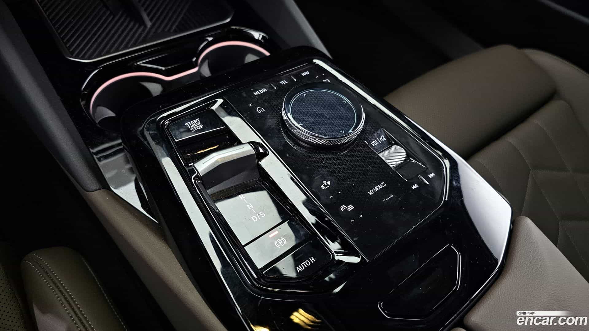 5-Series BMW 2025.7-INNER-009