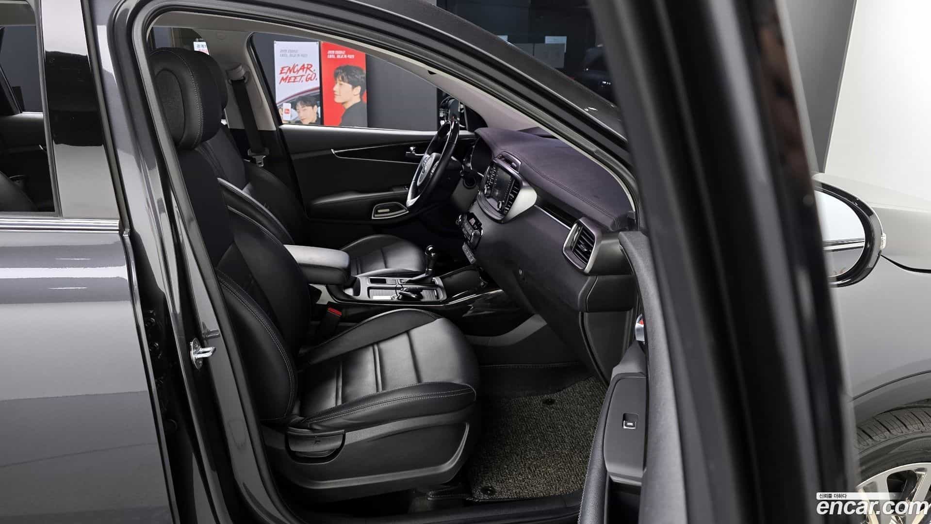 Sorento Kia 2017.2-OPTION-024