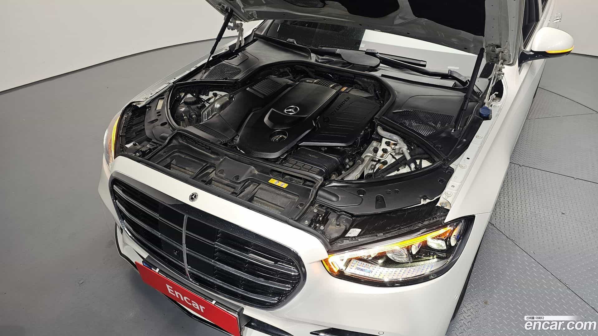 S-Class Mercedes-Benz 2022.1-OUTER-006