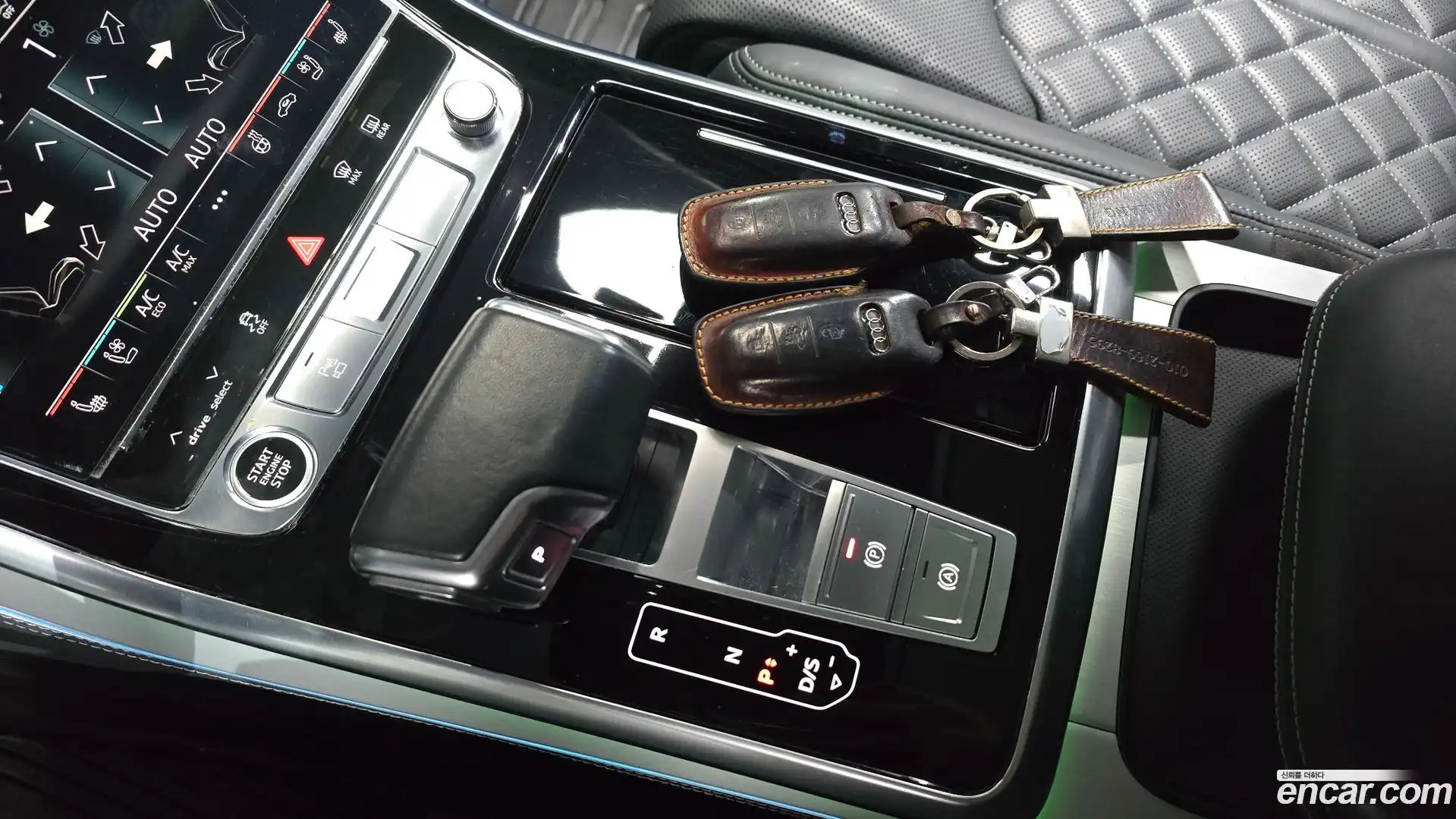 Q7 Audi 2021.2-INNER-009
