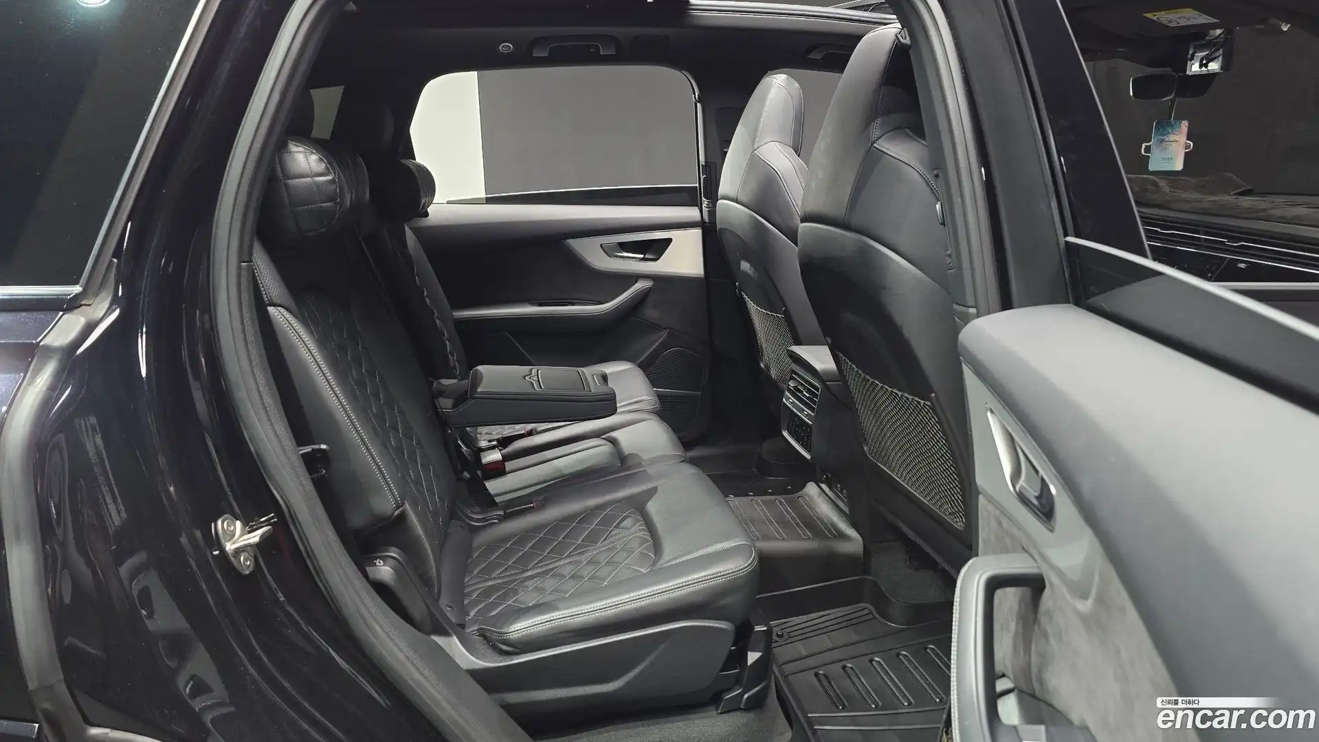 Q7 Audi 2021.2-OPTION-016