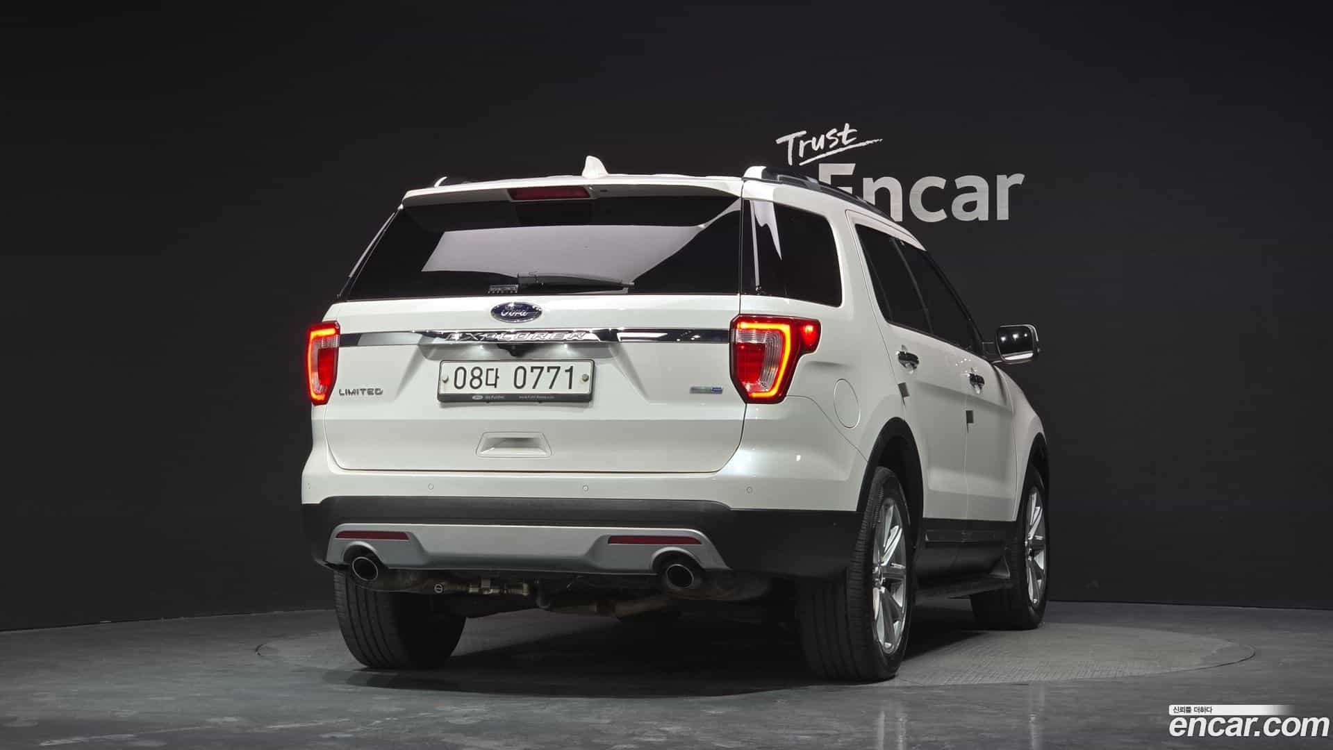 Explorer Ford 2015.8-OUTER-004