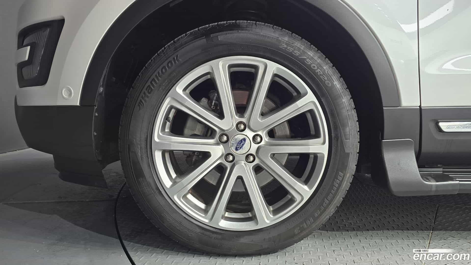 Explorer Ford 2015.8-OUTER-005