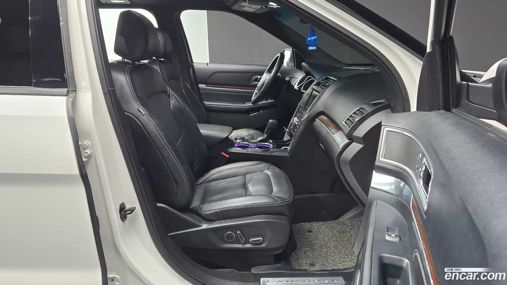 Explorer Ford 2015.8-OPTION-015