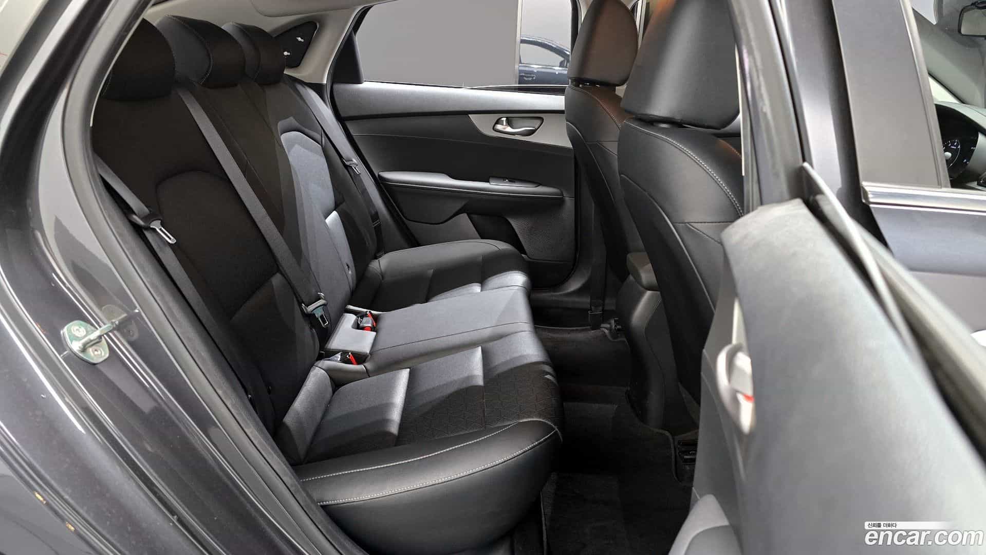 K3 Kia 2018.4-OPTION-016