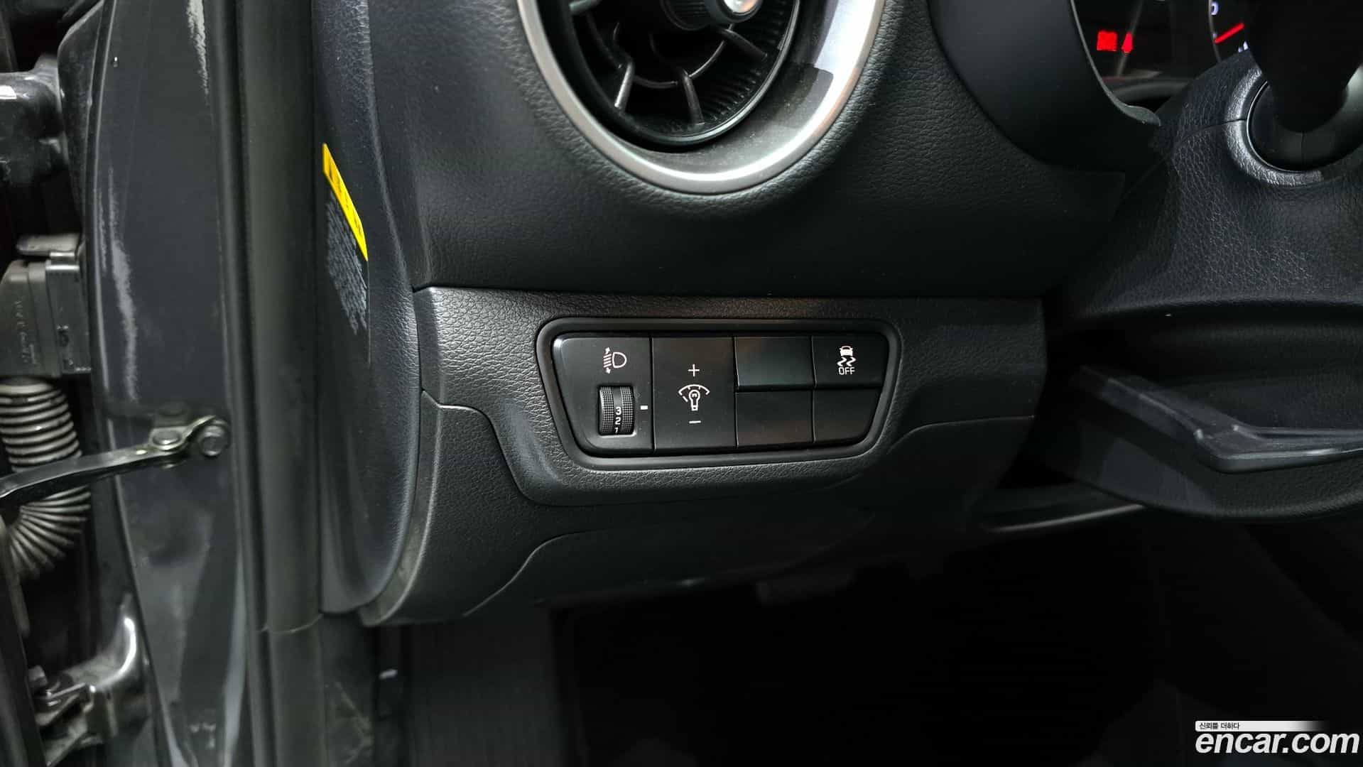 K3 Kia 2018.4-OPTION-020