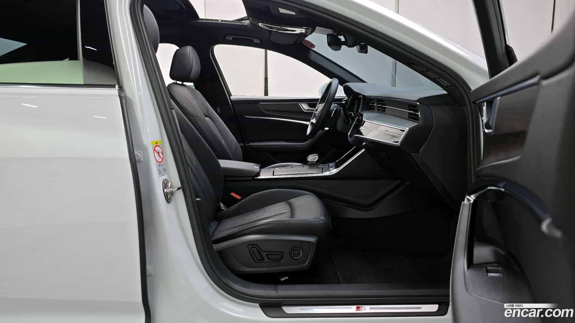 A6 Audi 2023.1-INNER-010