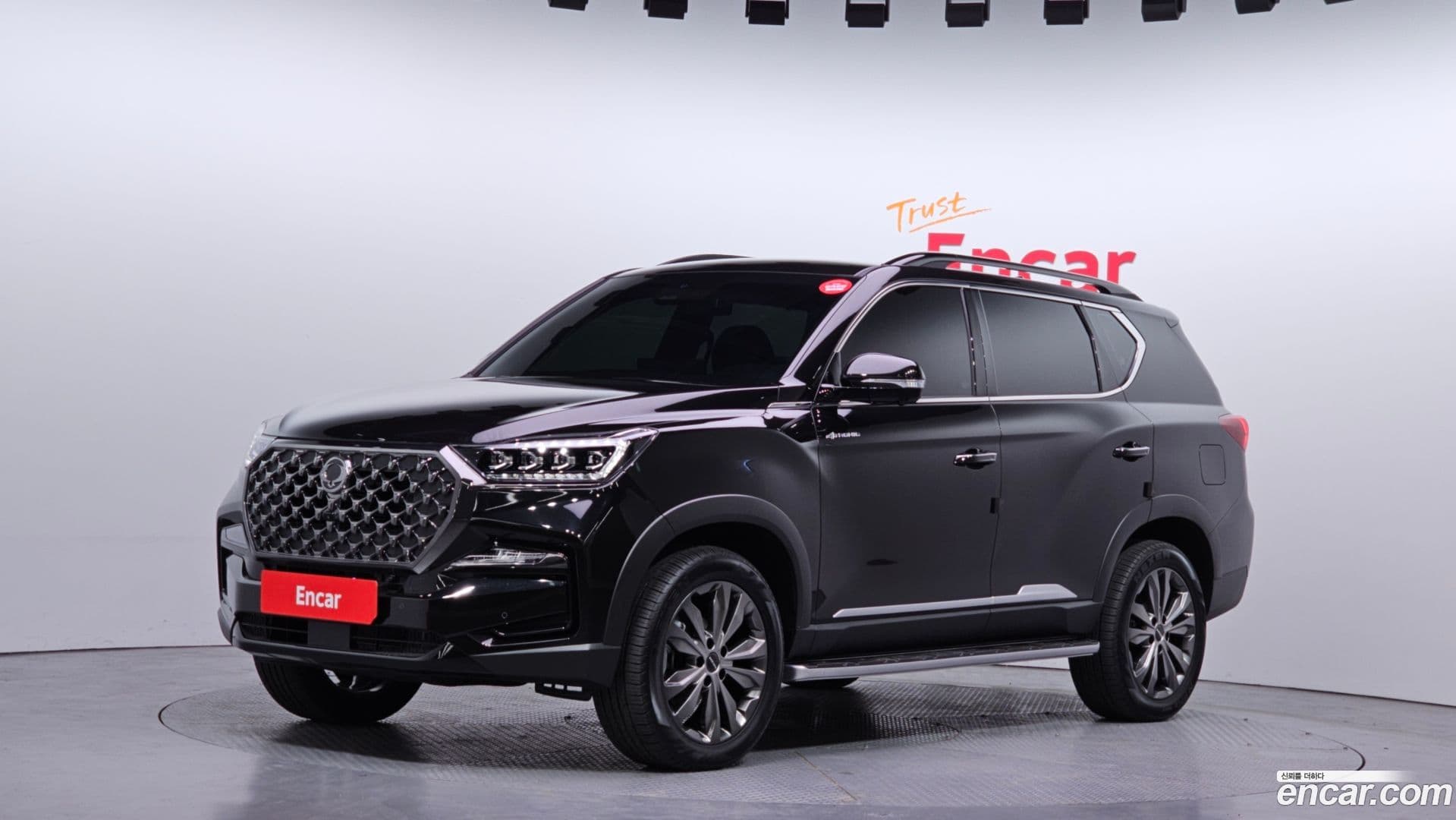 Main__Slider__Photo:Rexton KG Mobility 2025.7-0